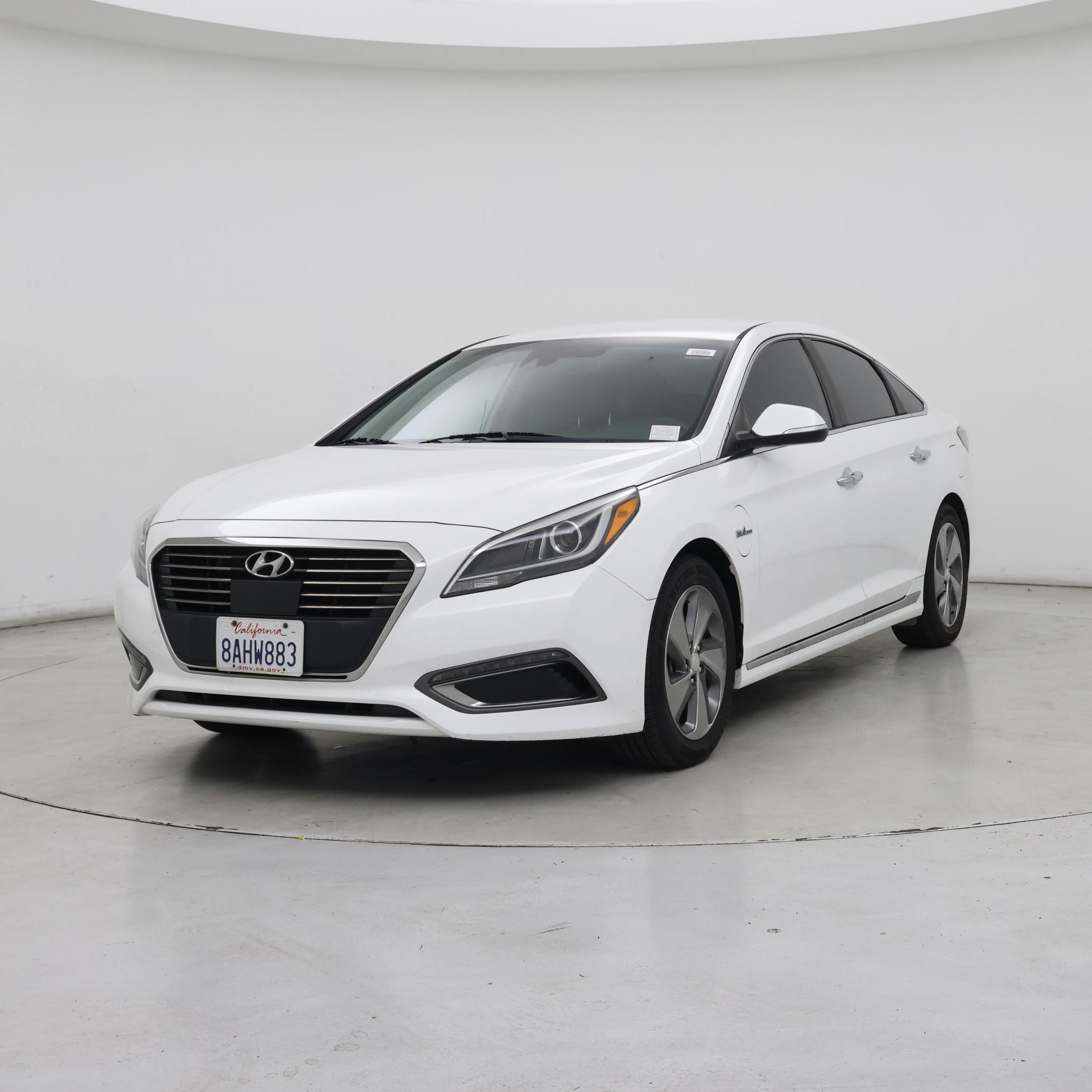 Thumbnail: 2017 Hyundai Sonata - 4