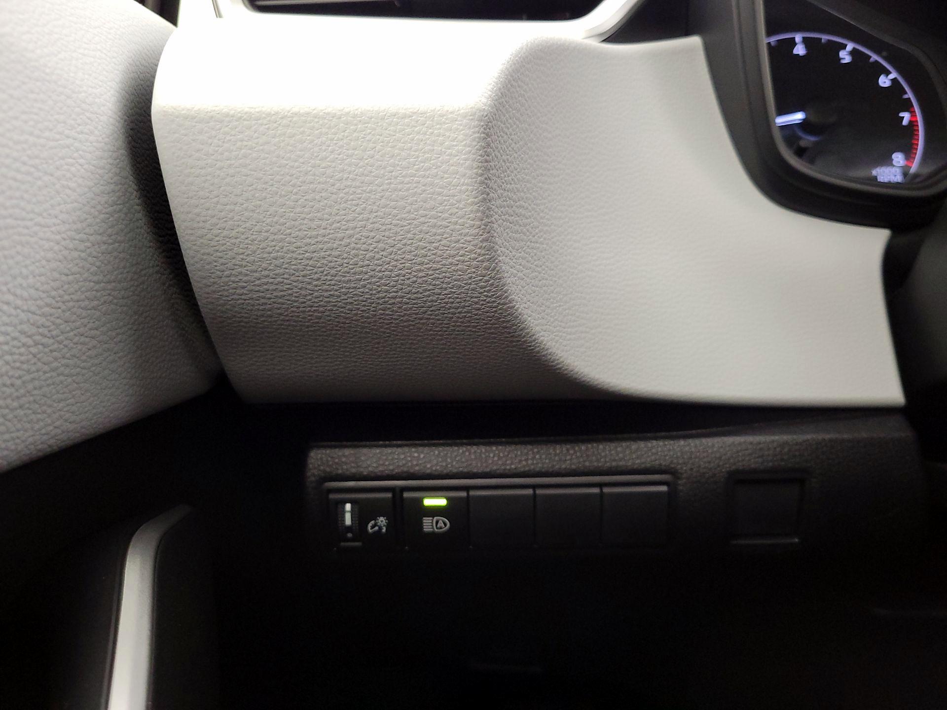 Thumbnail: 2024 Toyota Corolla - 13