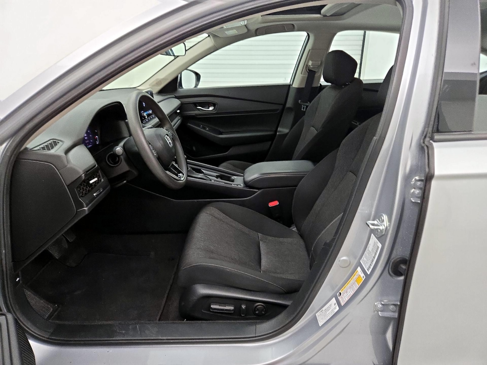 2024 Honda Accord EX - Photo 12