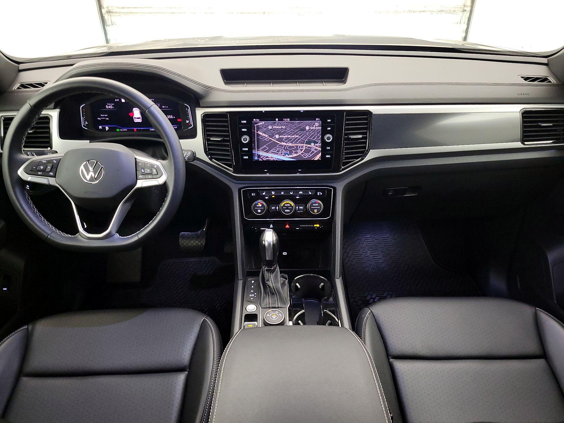 Thumbnail: 2023 Volkswagen Atlas - 9