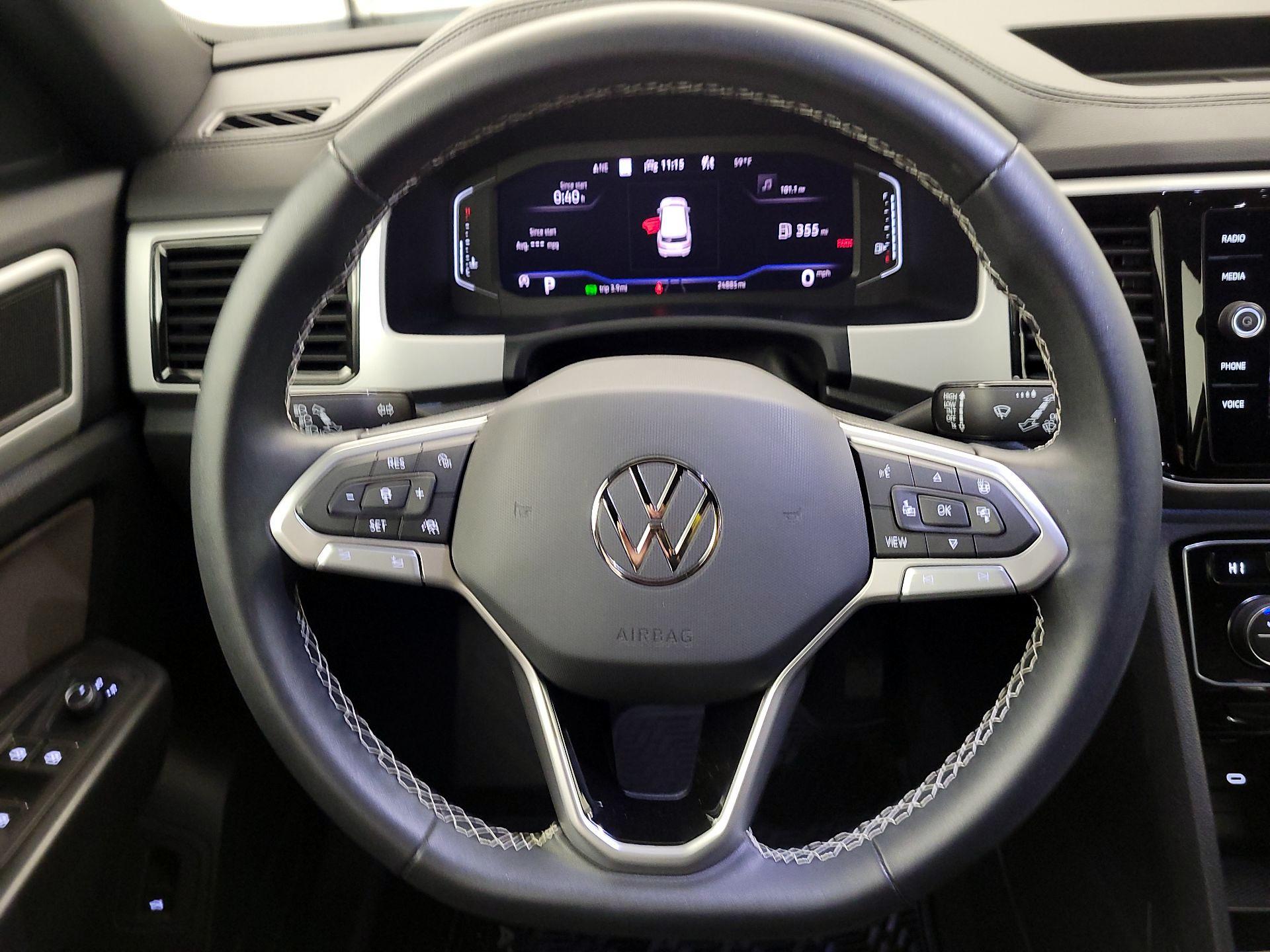 Thumbnail: 2023 Volkswagen Atlas - 10