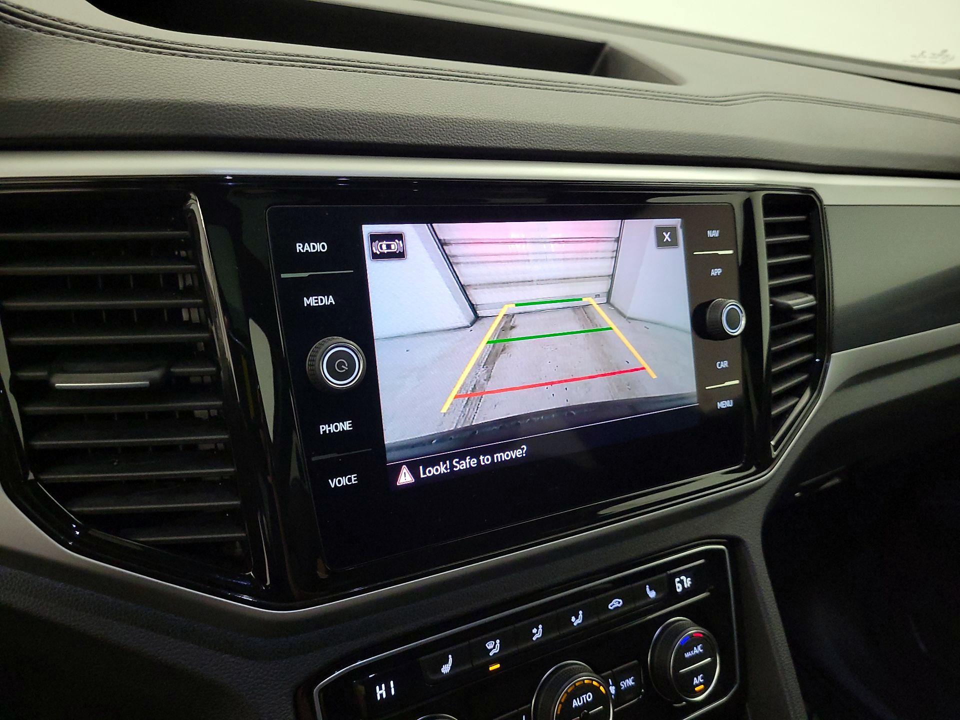 Thumbnail: 2023 Volkswagen Atlas - 15