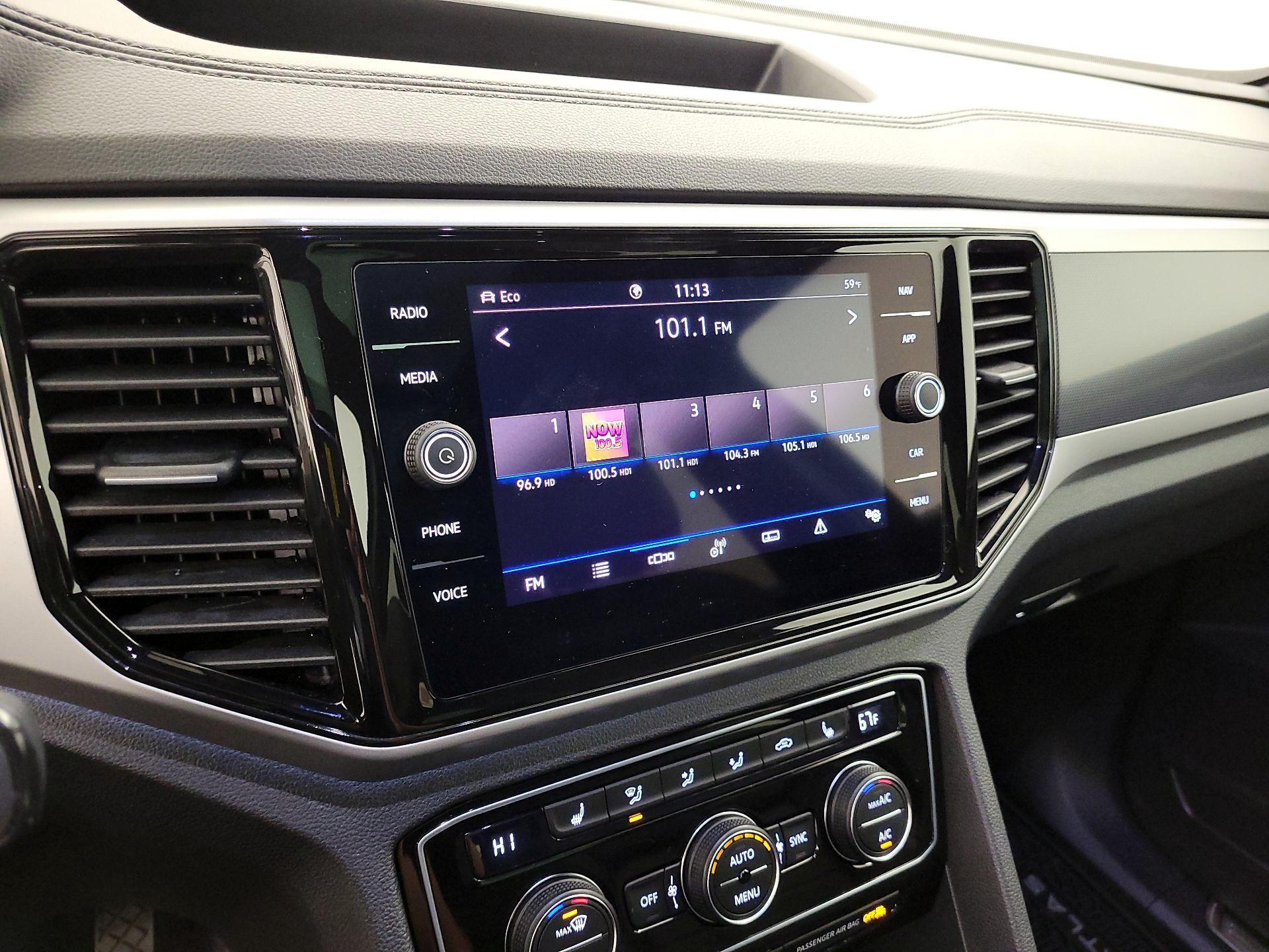 Thumbnail: 2023 Volkswagen Atlas - 16