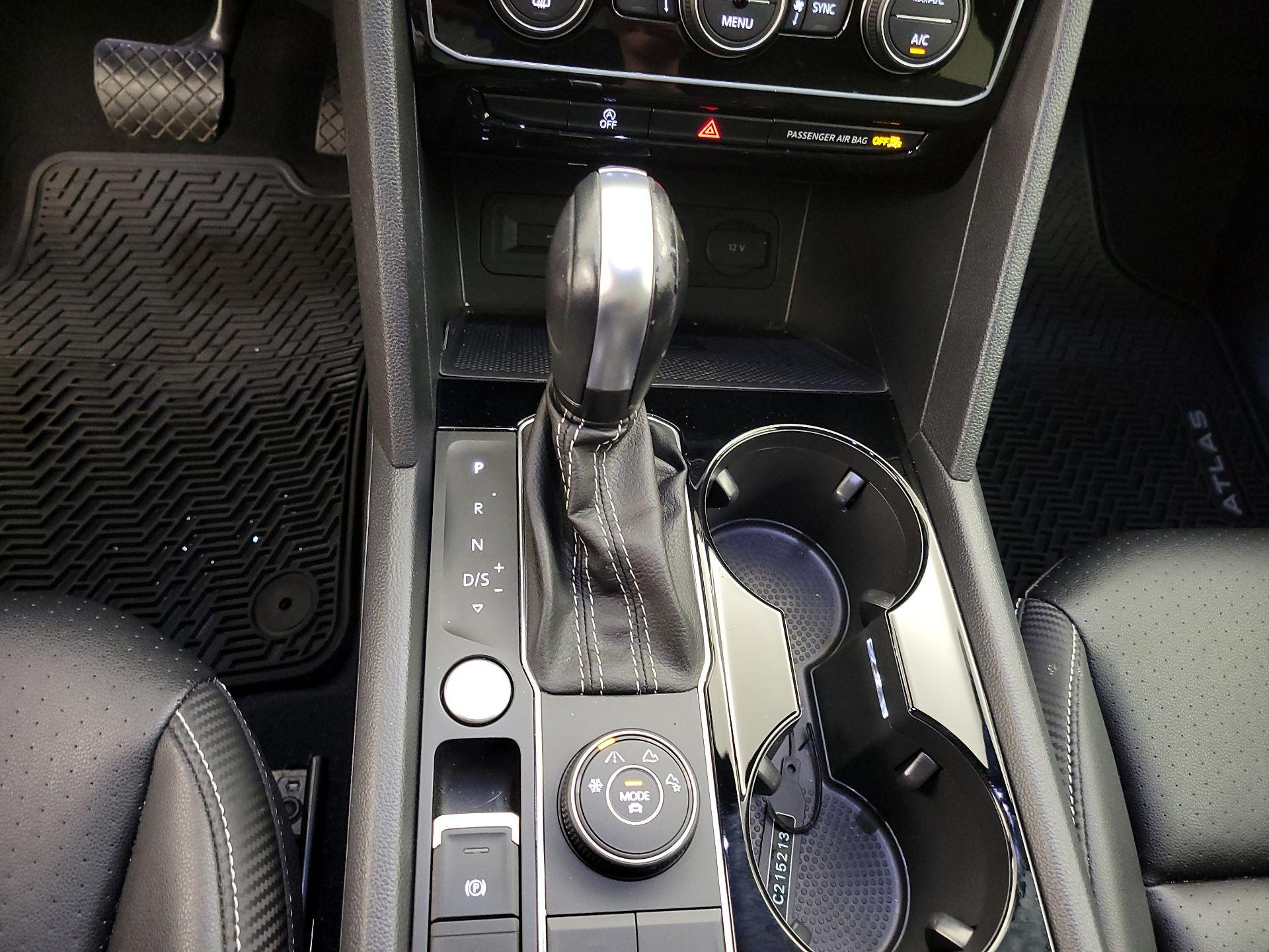 Thumbnail: 2023 Volkswagen Atlas - 18