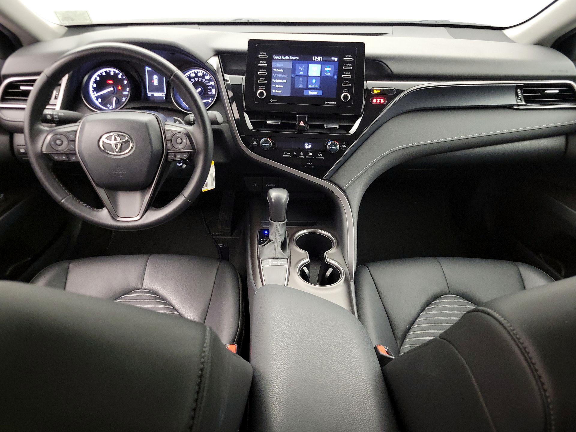 Thumbnail: 2024 Toyota Camry - 9