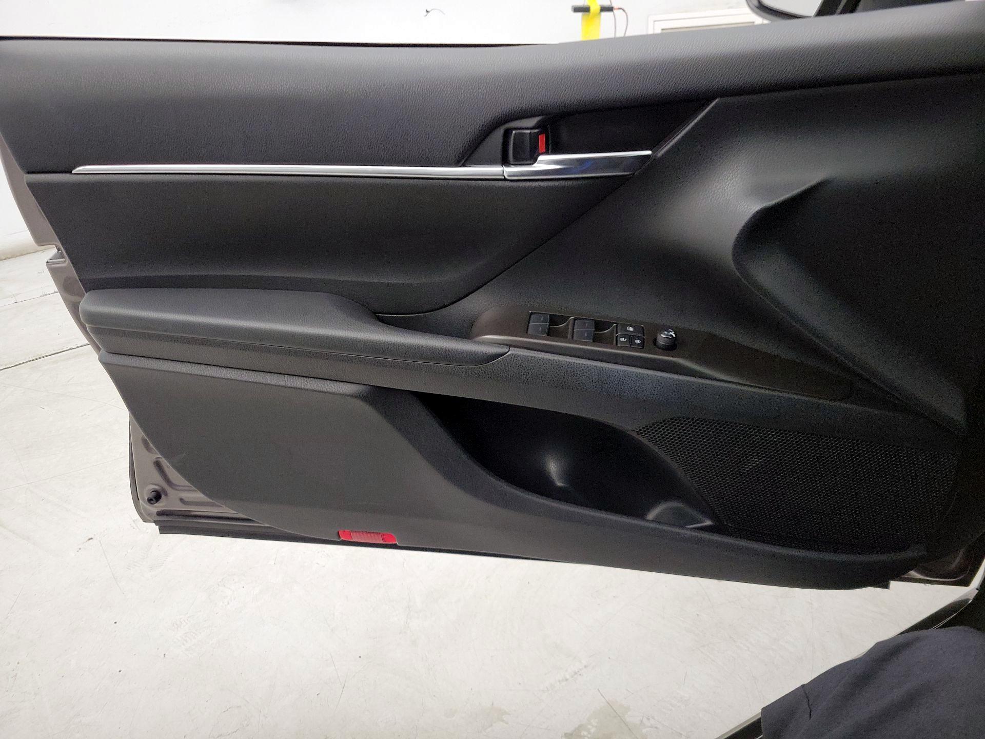 Thumbnail: 2024 Toyota Camry - 12