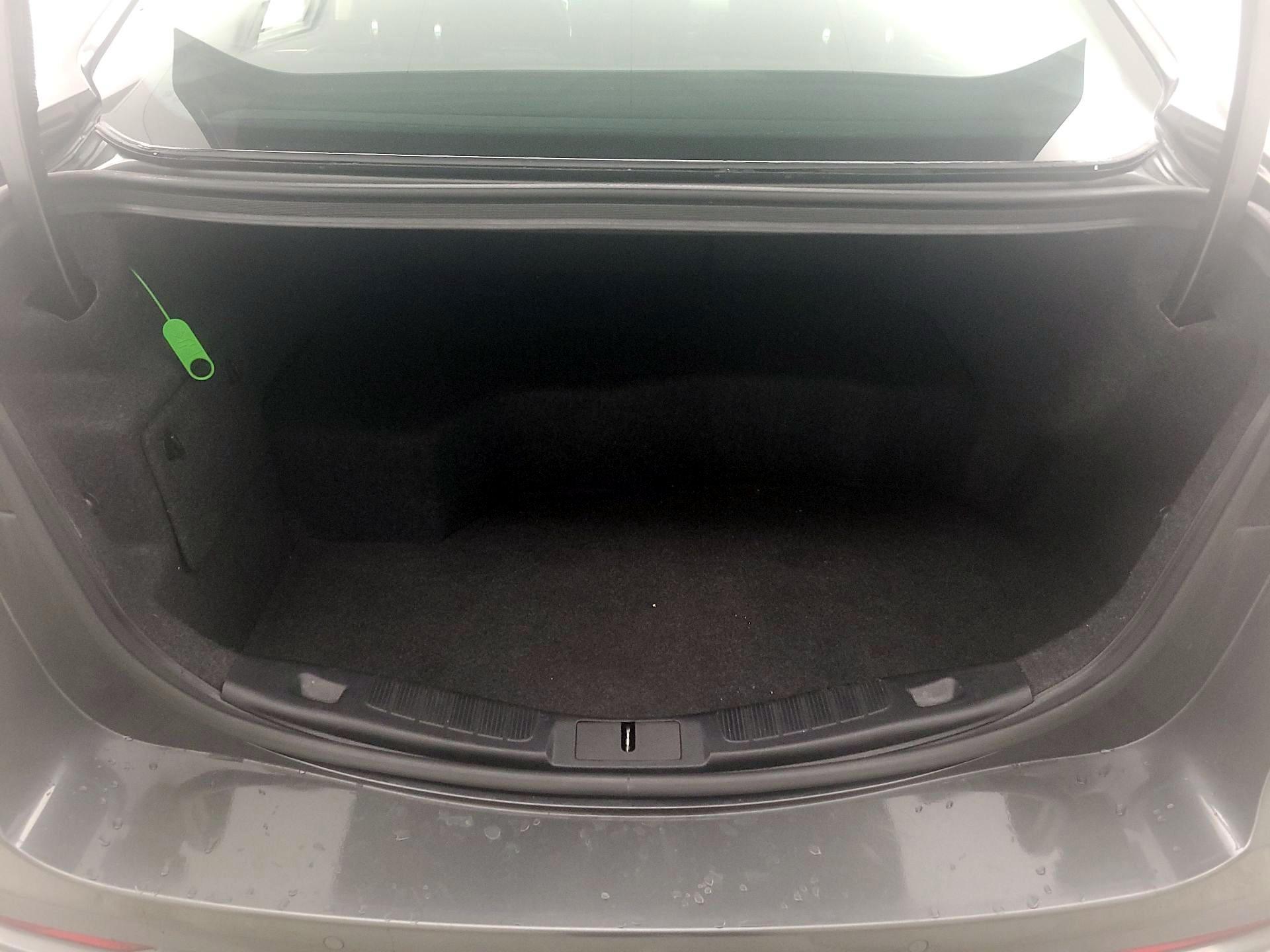 Thumbnail: 2020 Ford Fusion - 19