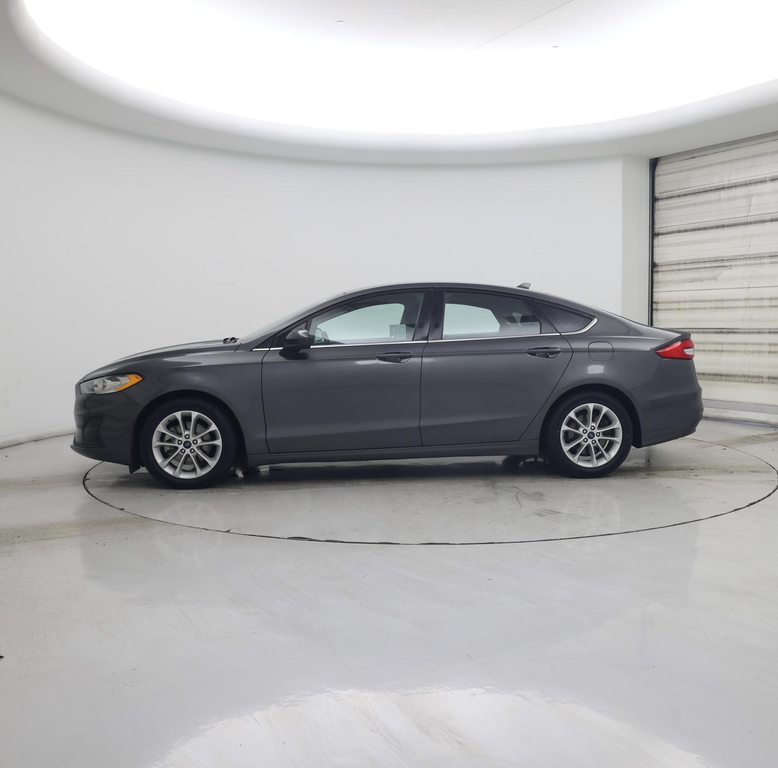 Thumbnail: 2020 Ford Fusion - 3