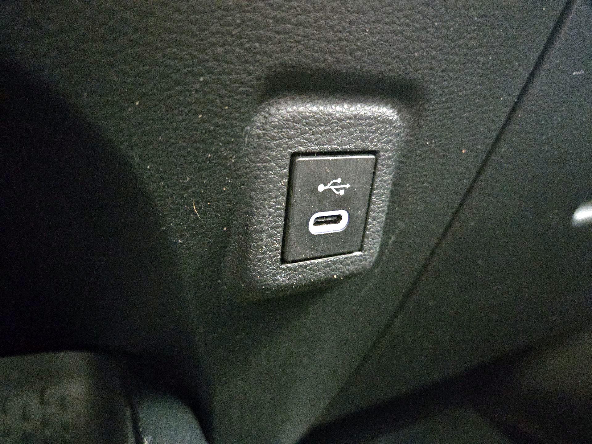 Thumbnail: 2024 Toyota Corolla - 18