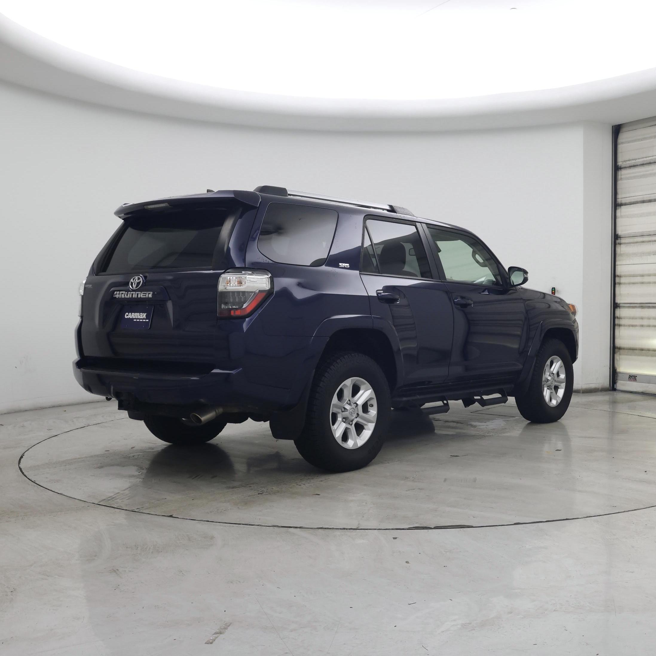 Thumbnail: 2020 Toyota 4Runner - 8