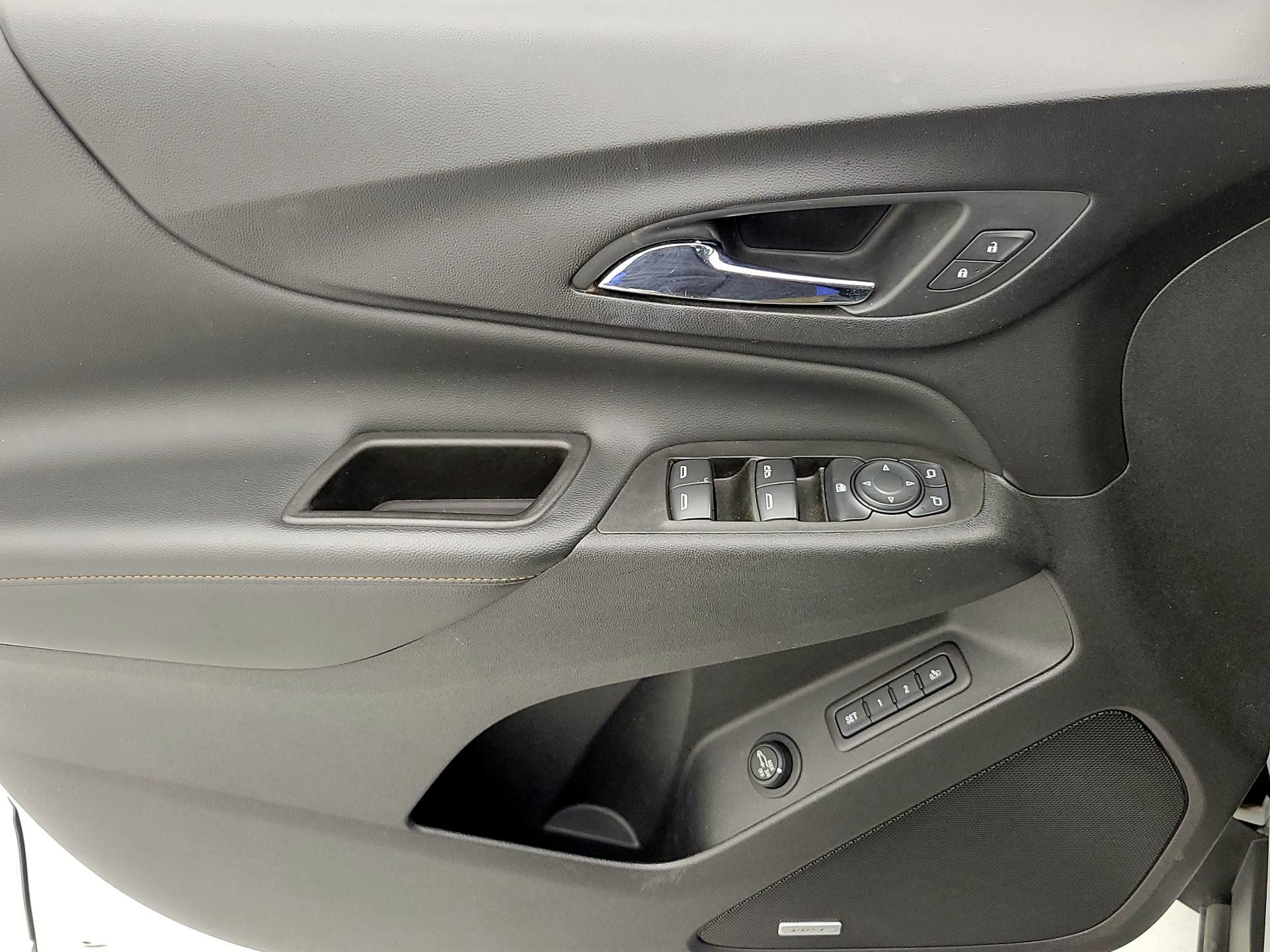 Thumbnail: 2021 Chevrolet Equinox - 12