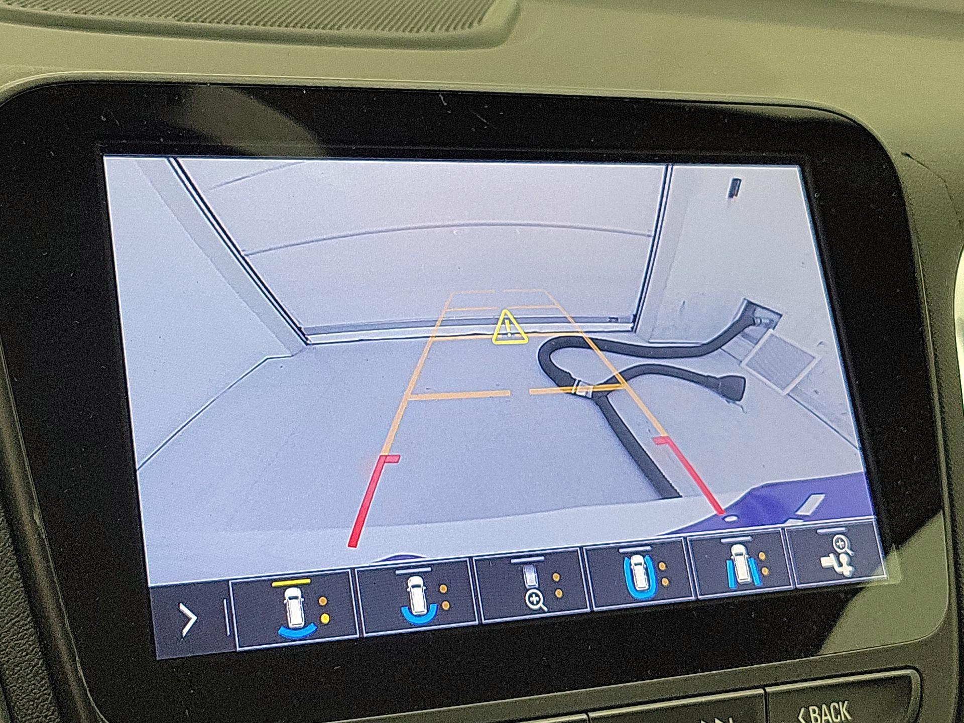 Thumbnail: 2021 Chevrolet Equinox - 14