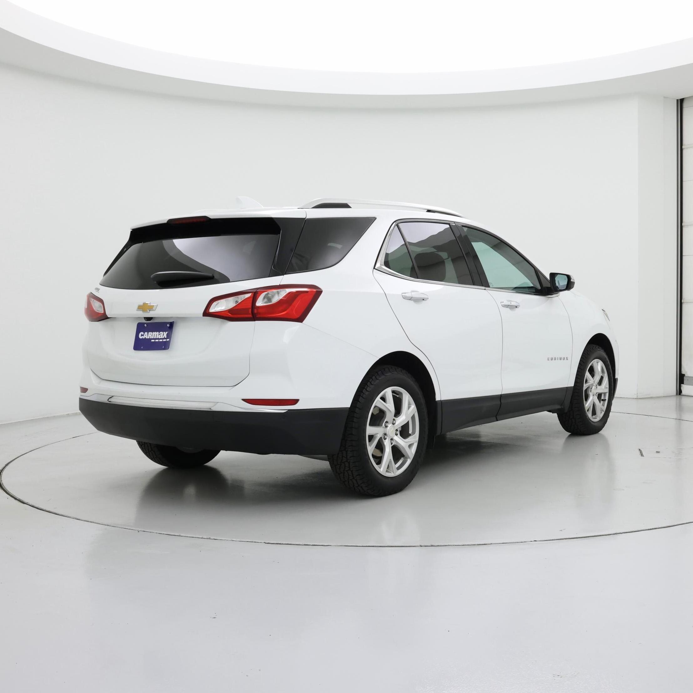 Thumbnail: 2021 Chevrolet Equinox - 8