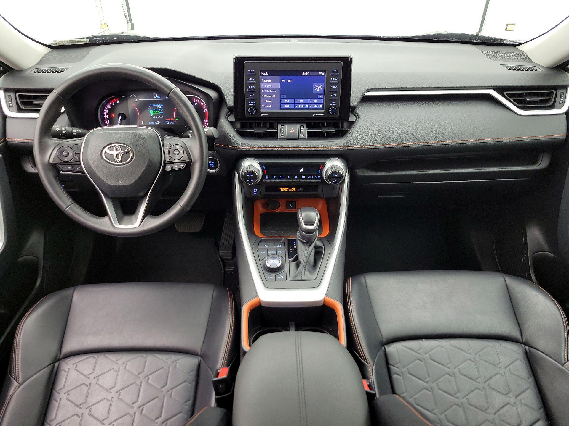 Thumbnail: 2022 Toyota RAV4 - 9