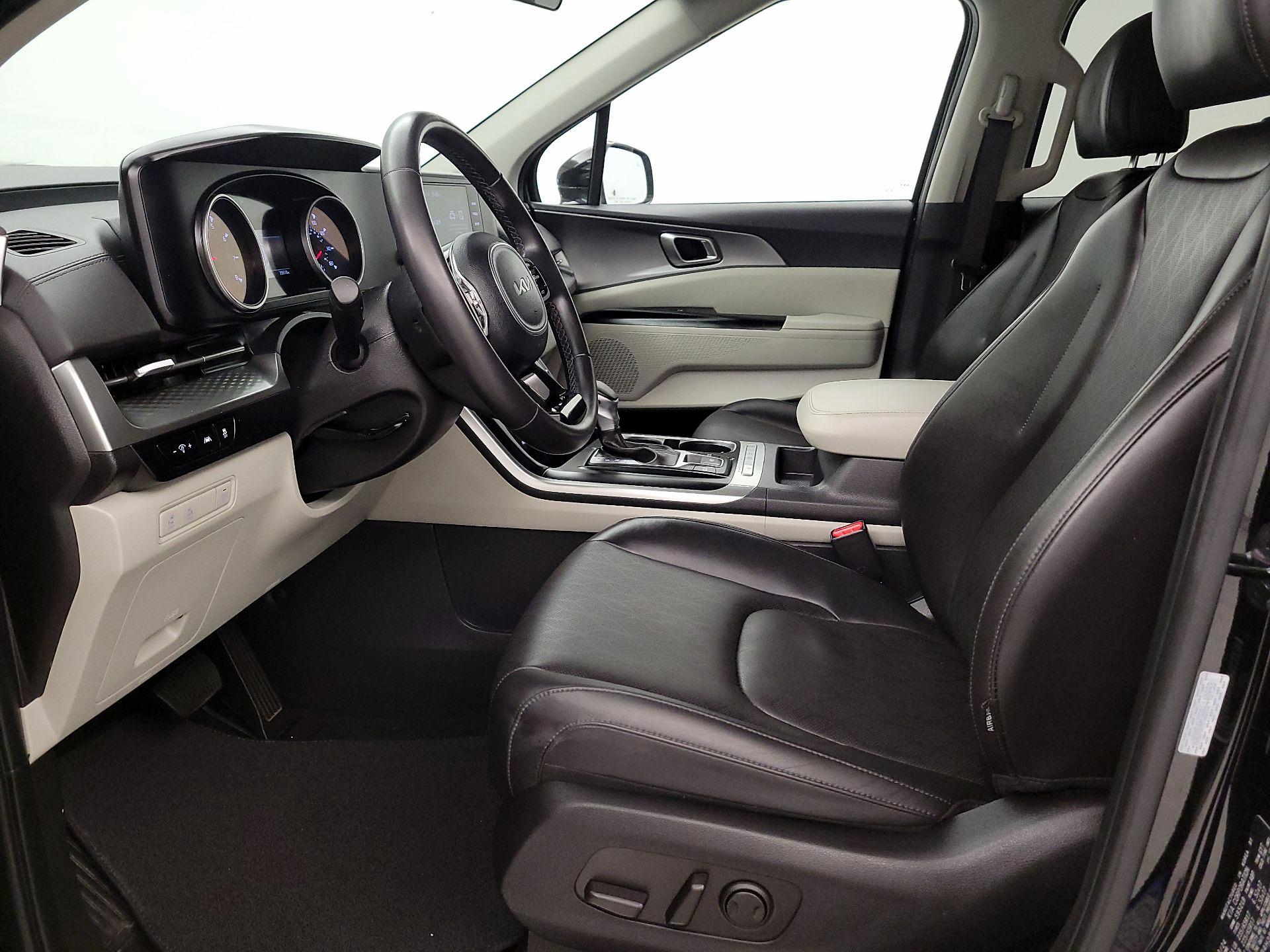 Thumbnail: 2024 Kia Carnival - 11