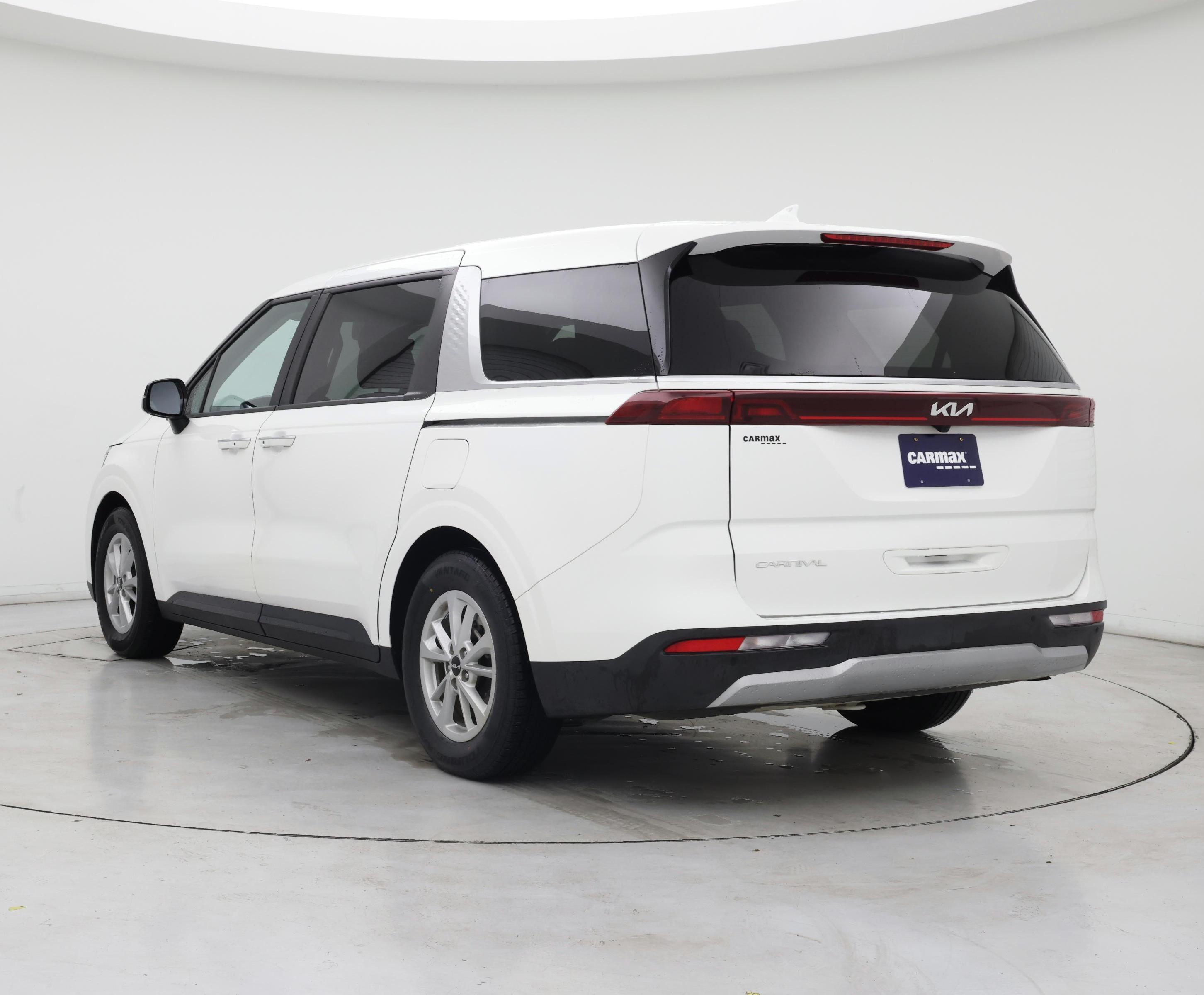 Thumbnail: 2024 Kia Carnival - 2