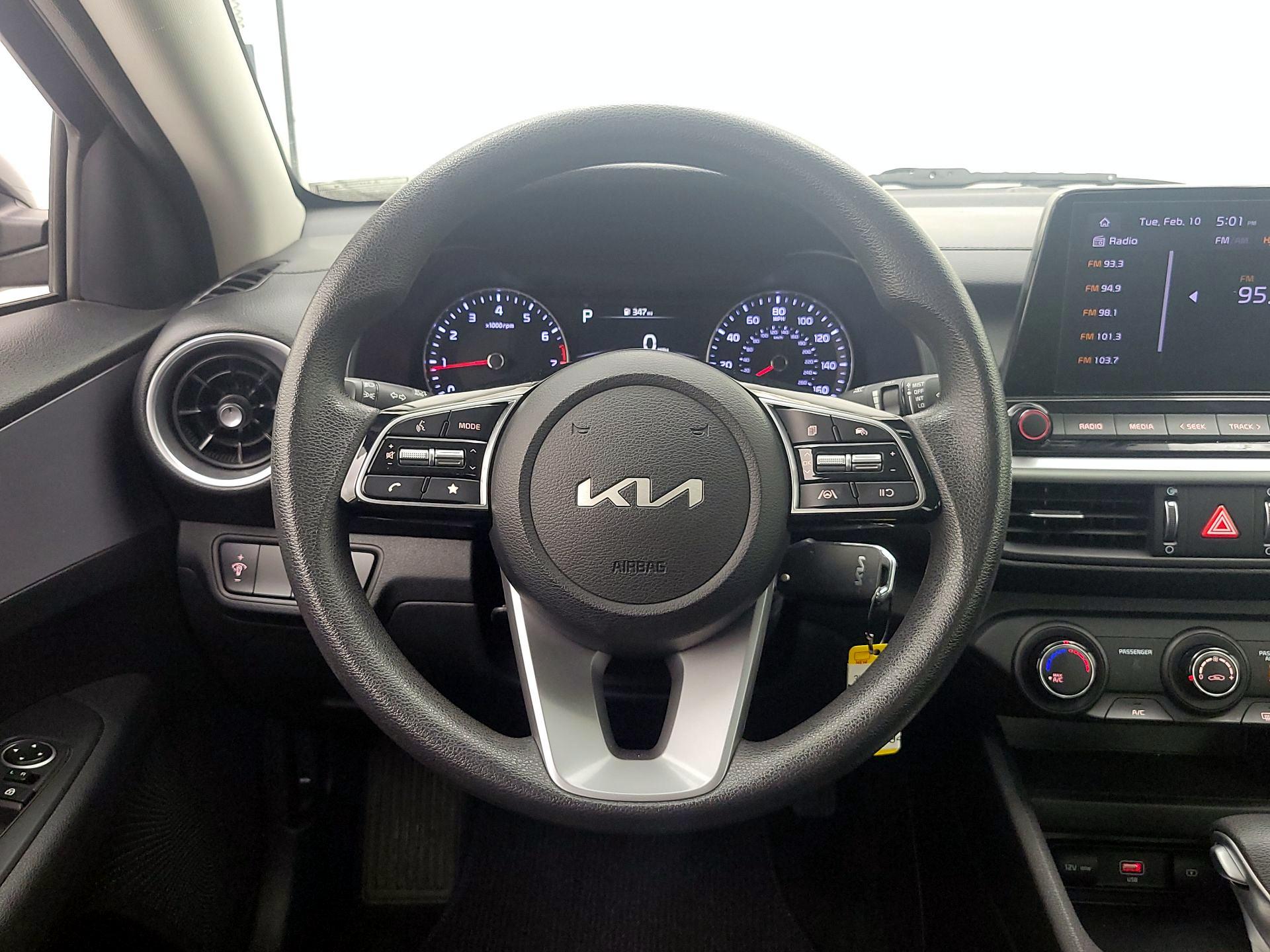 Thumbnail: 2024 Kia Forte - 10