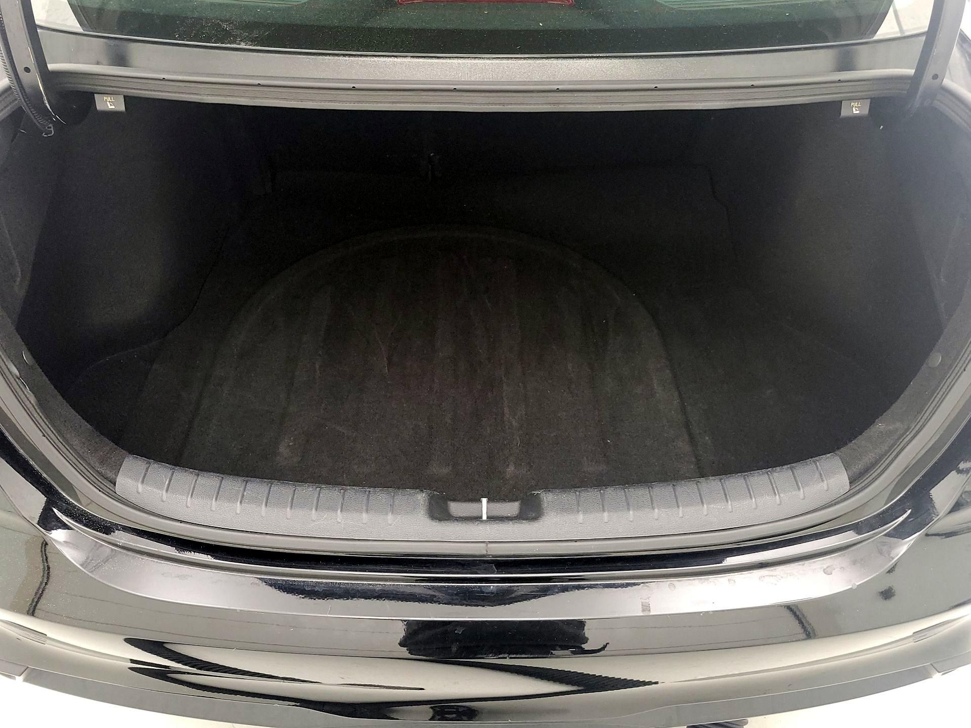 Thumbnail: 2024 Kia Forte - 20