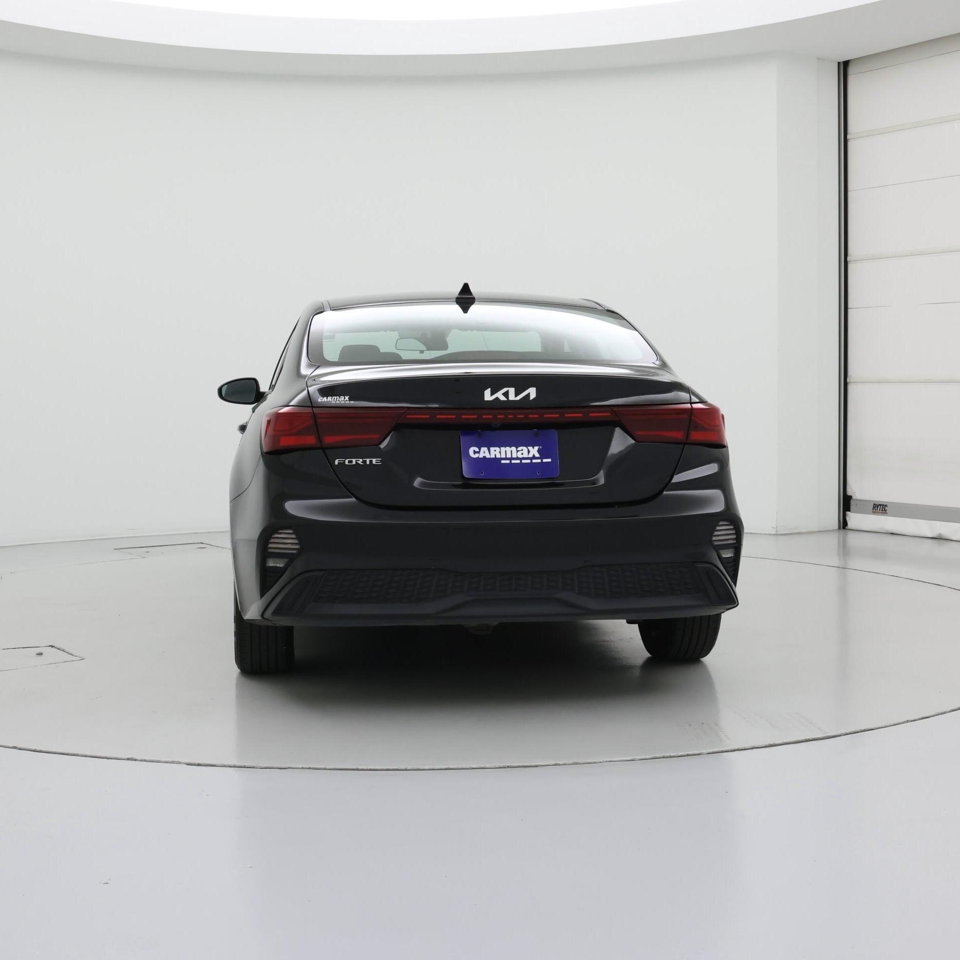 Thumbnail: 2024 Kia Forte - 6