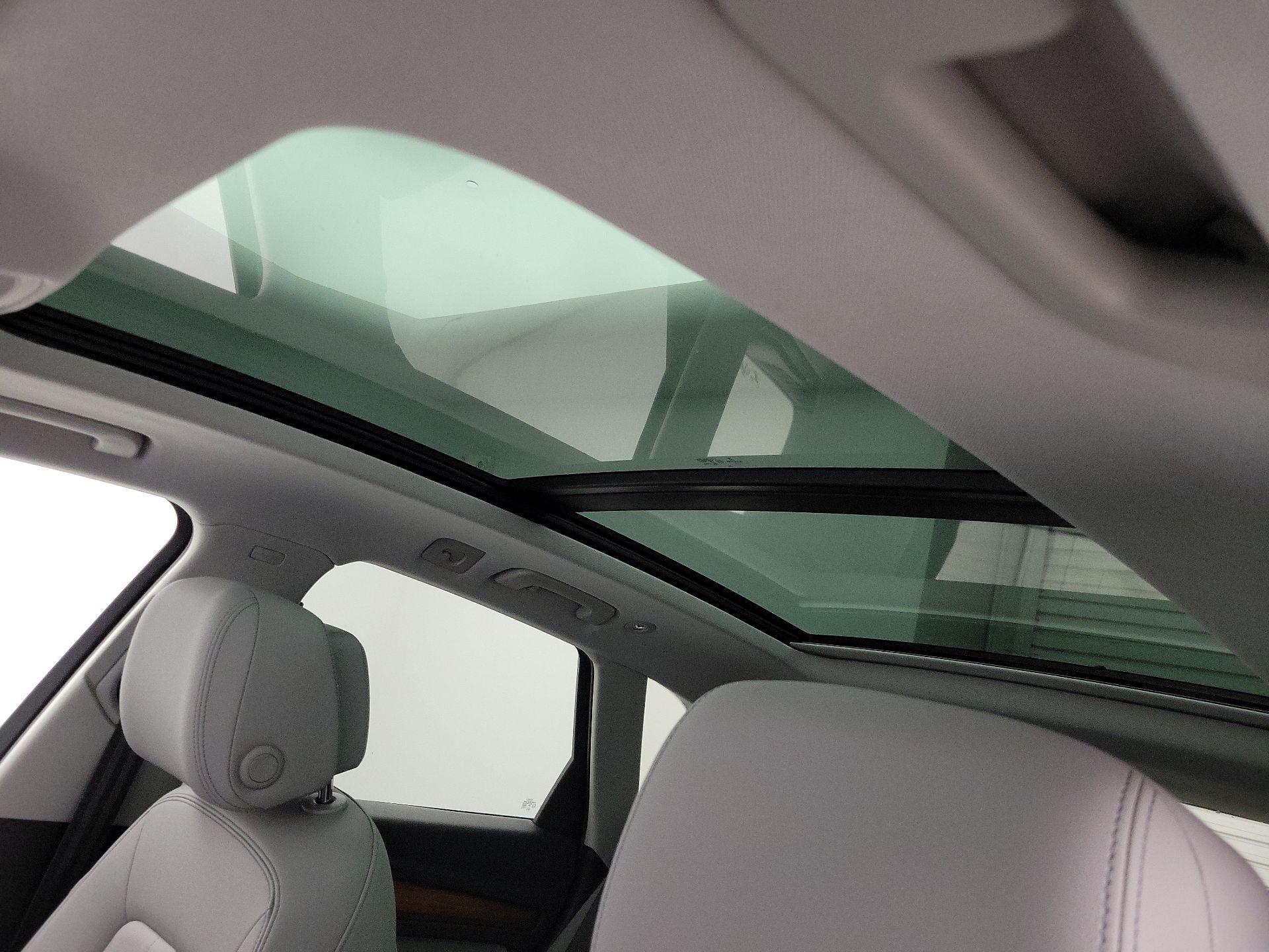 Thumbnail: 2022 Audi Q5 - 20