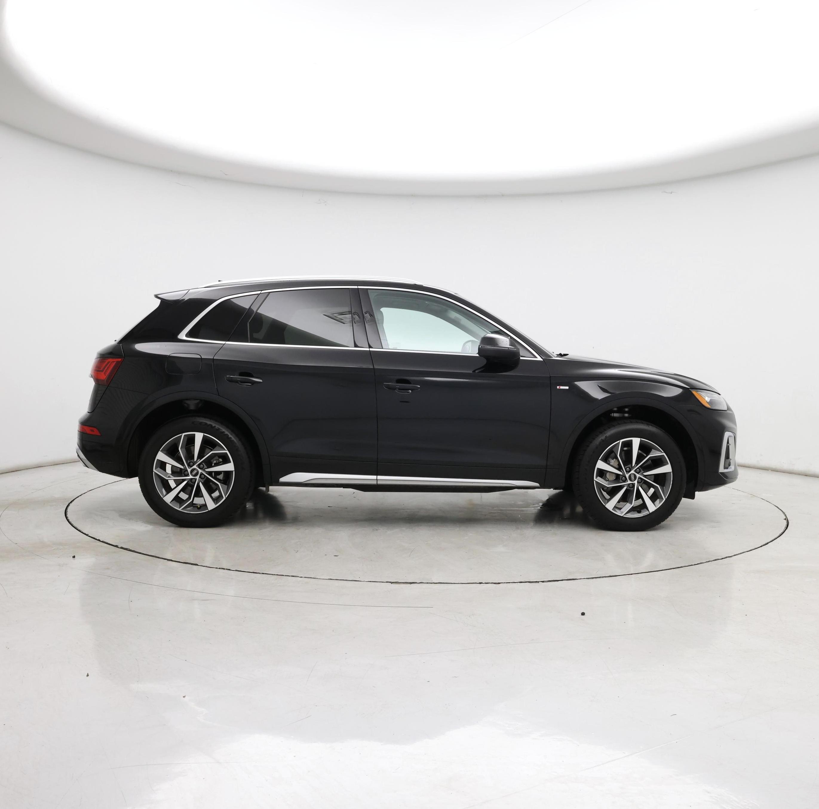 Thumbnail: 2022 Audi Q5 - 7