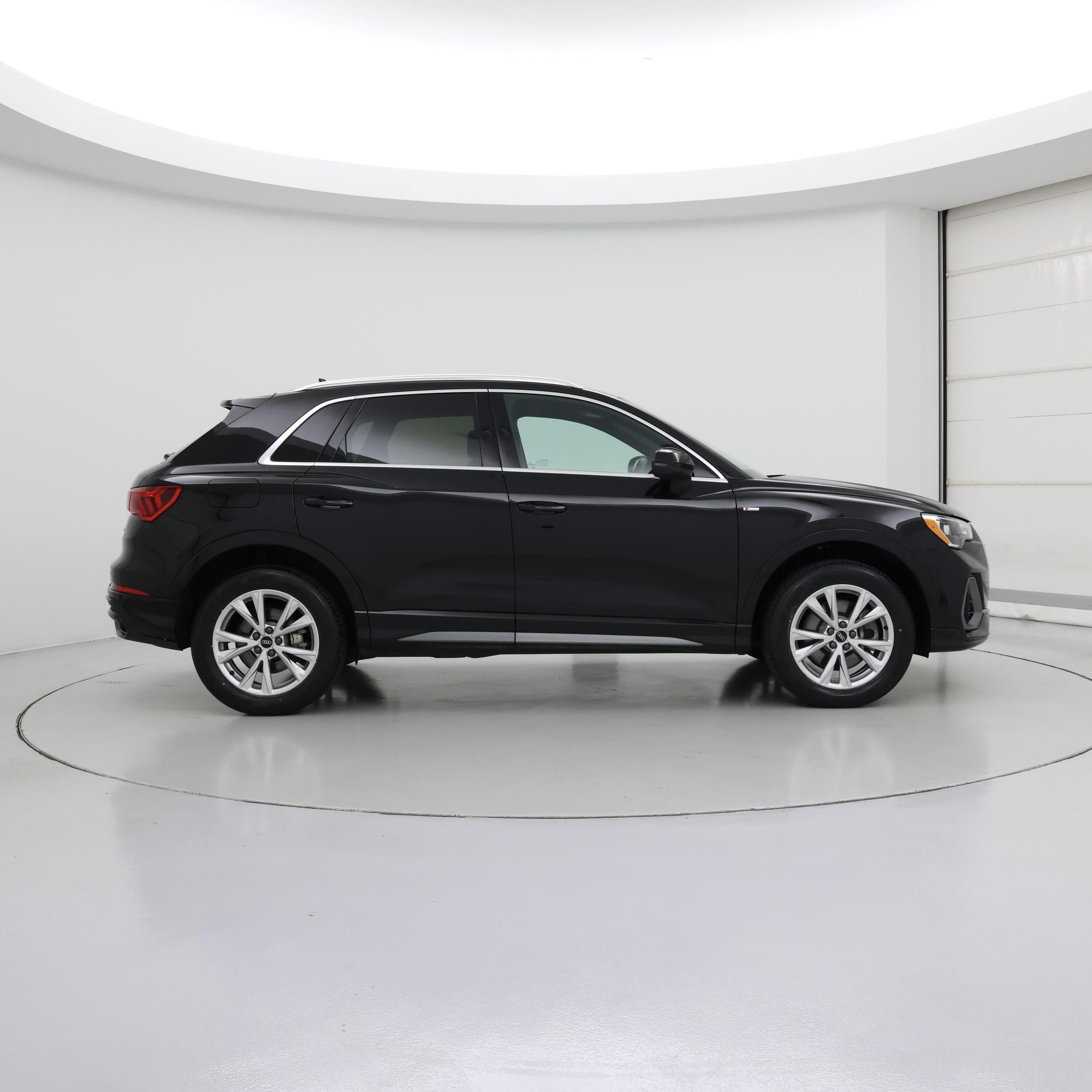 Thumbnail: 2022 Audi Q3 - 7