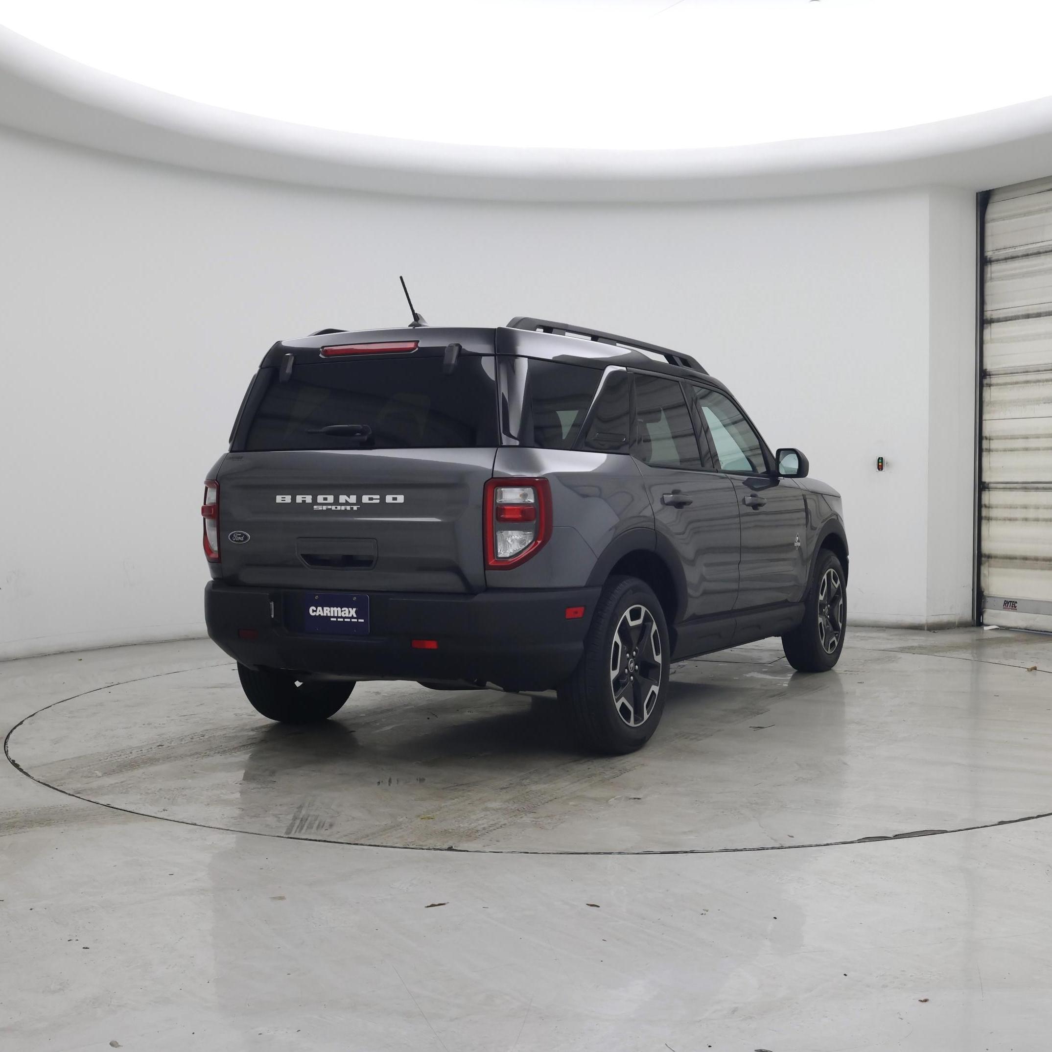 Thumbnail: 2023 Ford Bronco Sport - 8