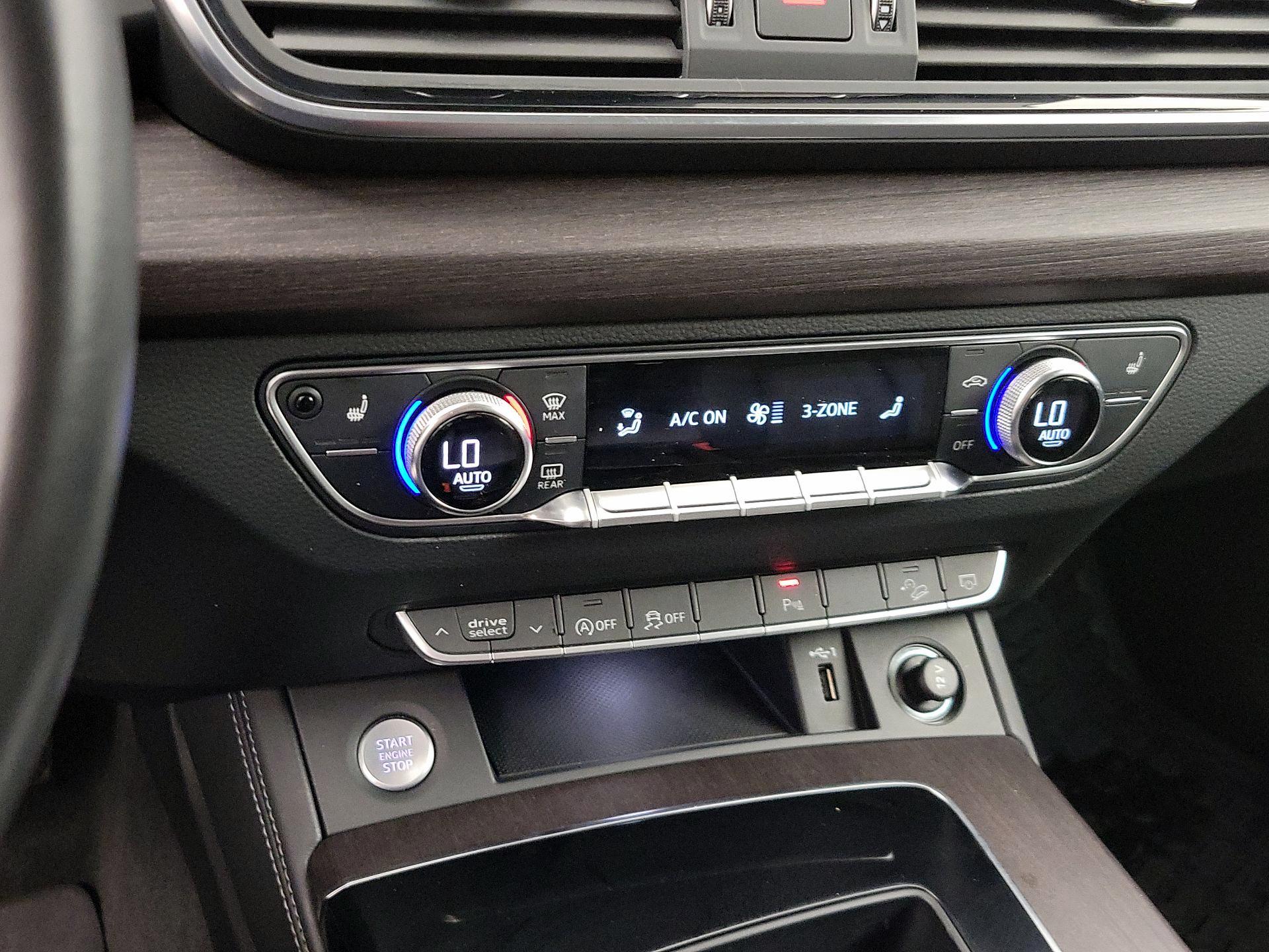 Thumbnail: 2021 Audi Q5 - 16