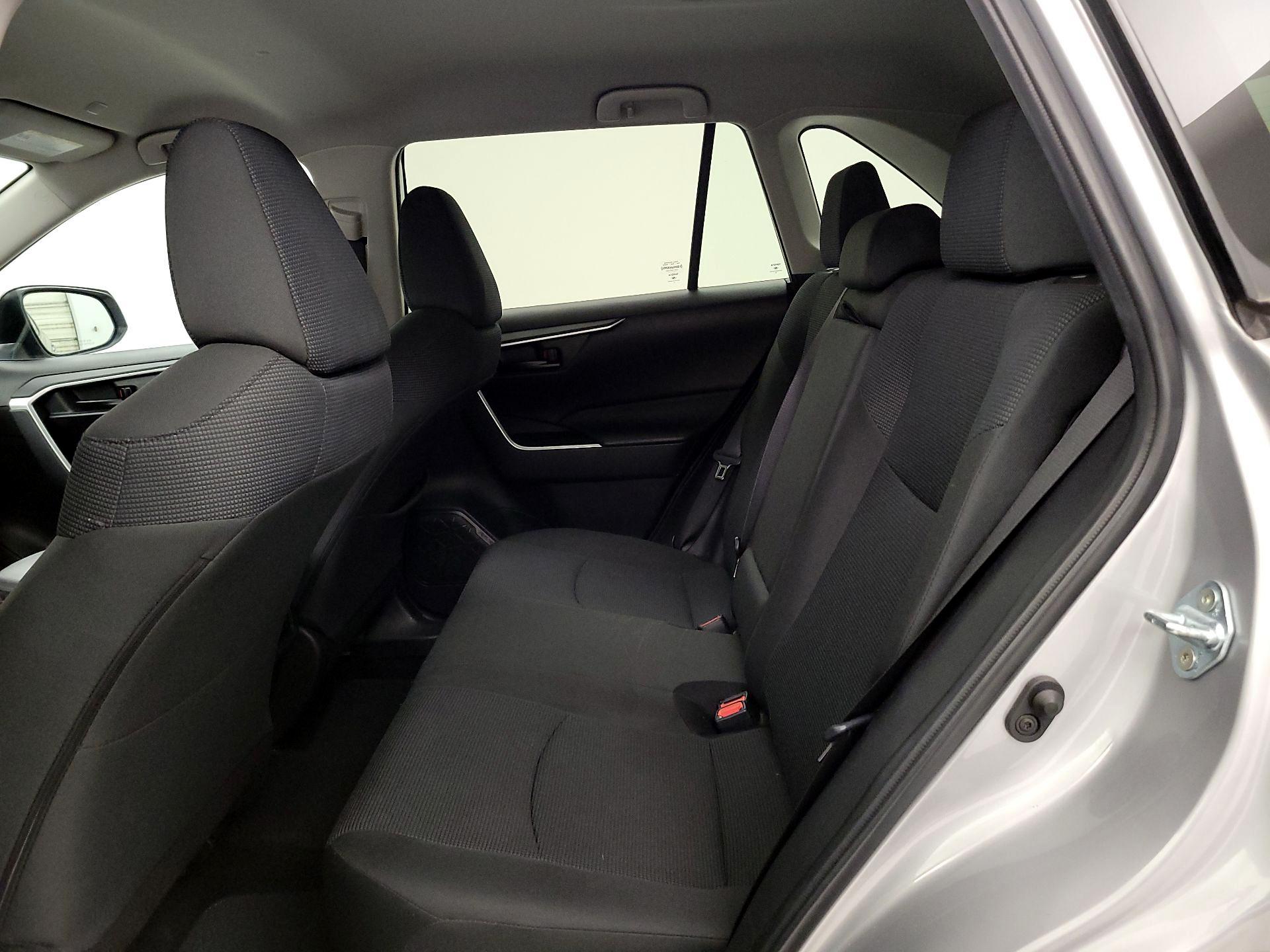 Thumbnail: 2024 Toyota RAV4 - 17