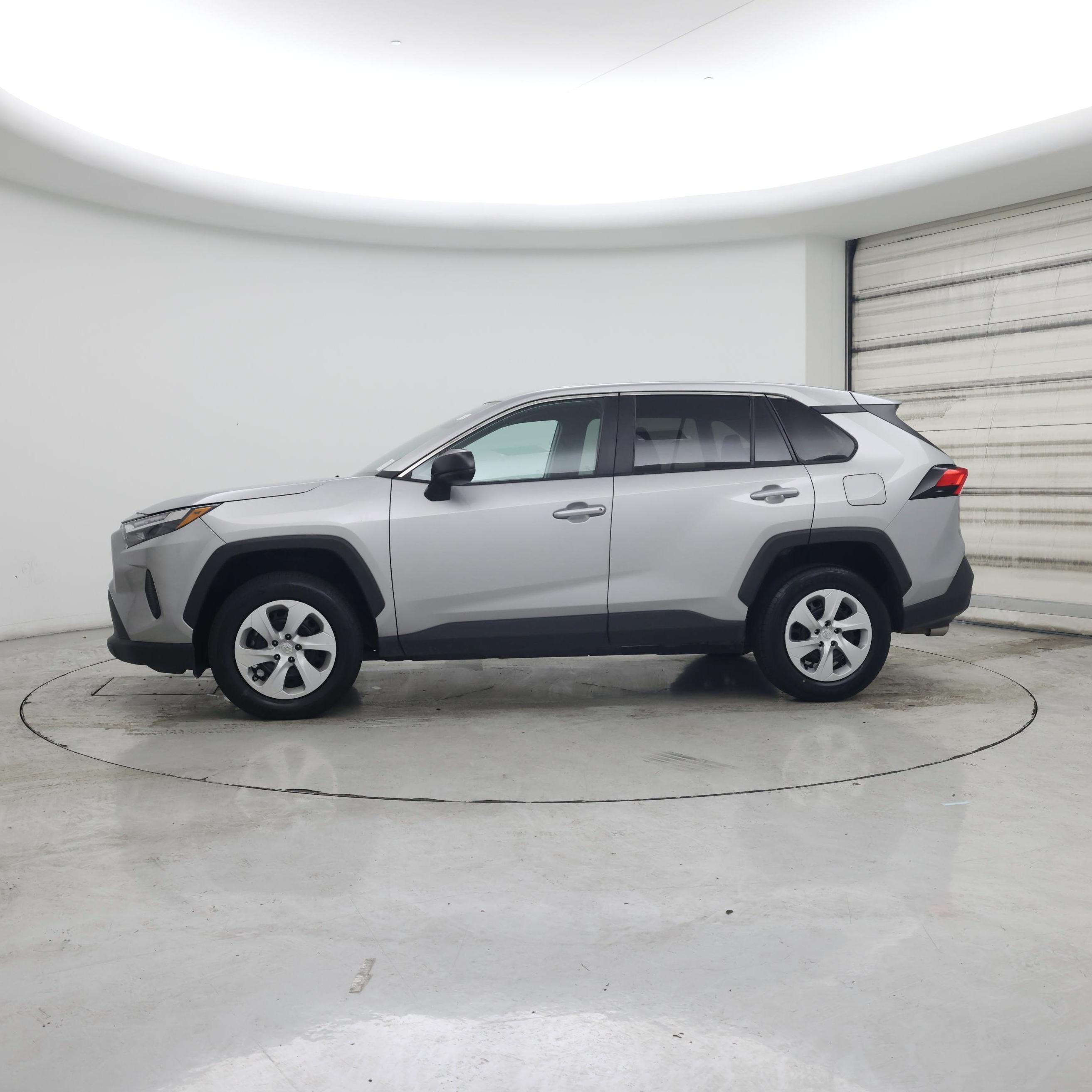 Thumbnail: 2024 Toyota RAV4 - 3