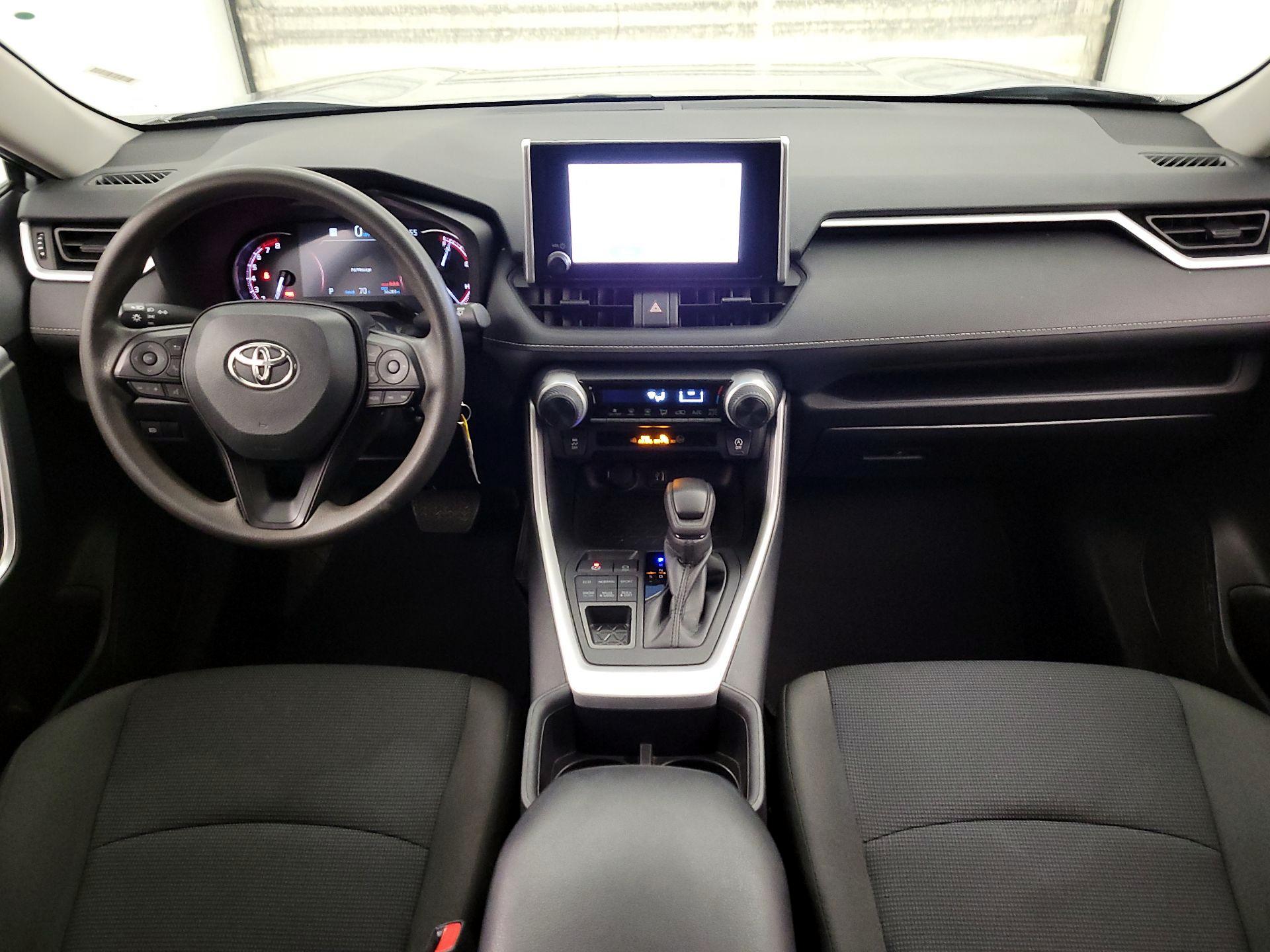 Thumbnail: 2024 Toyota RAV4 - 9