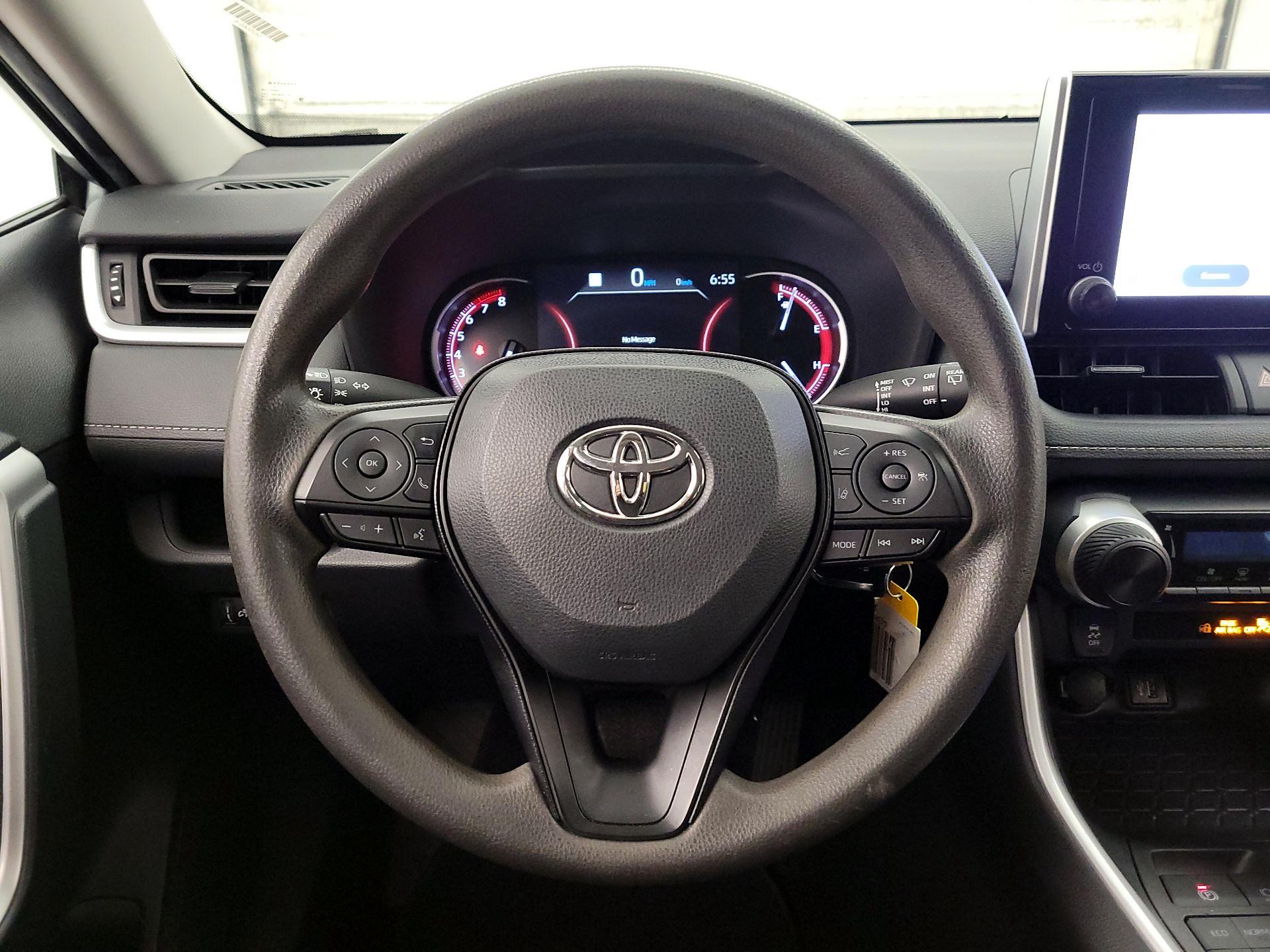 Thumbnail: 2024 Toyota RAV4 - 10