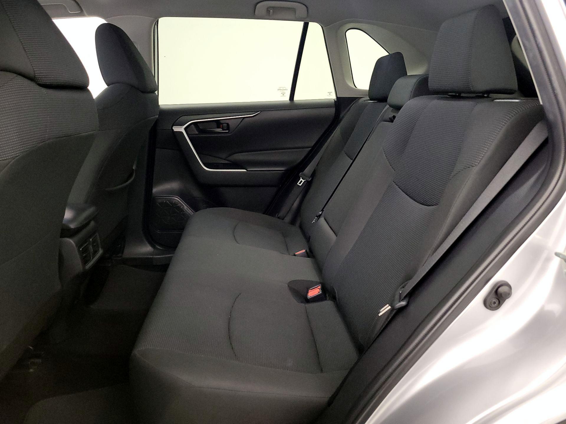 Thumbnail: 2024 Toyota RAV4 - 18