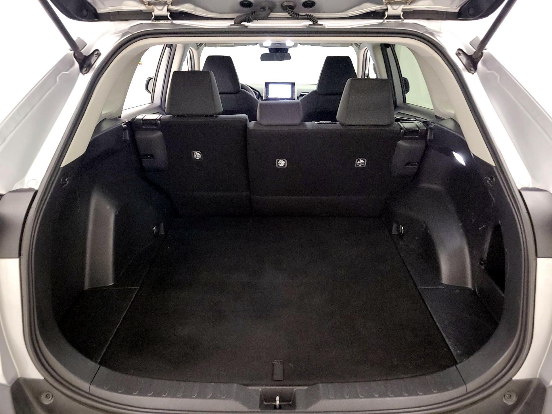 Thumbnail: 2024 Toyota RAV4 - 19