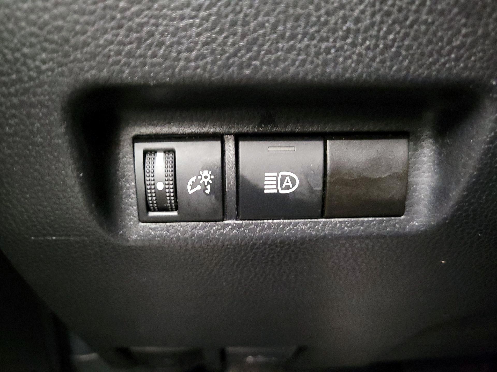 Thumbnail: 2024 Toyota RAV4 - 13