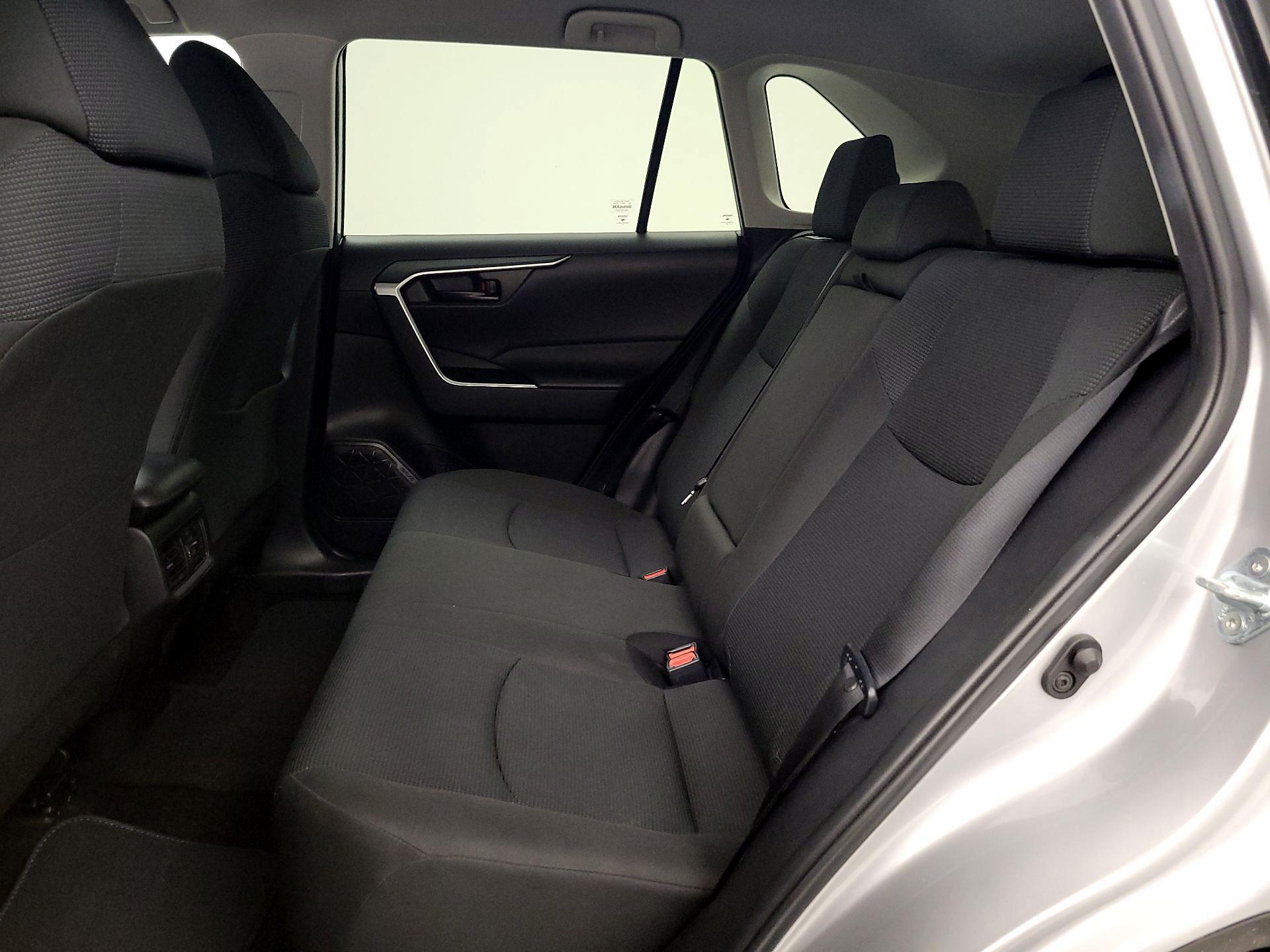 Thumbnail: 2024 Toyota RAV4 - 18