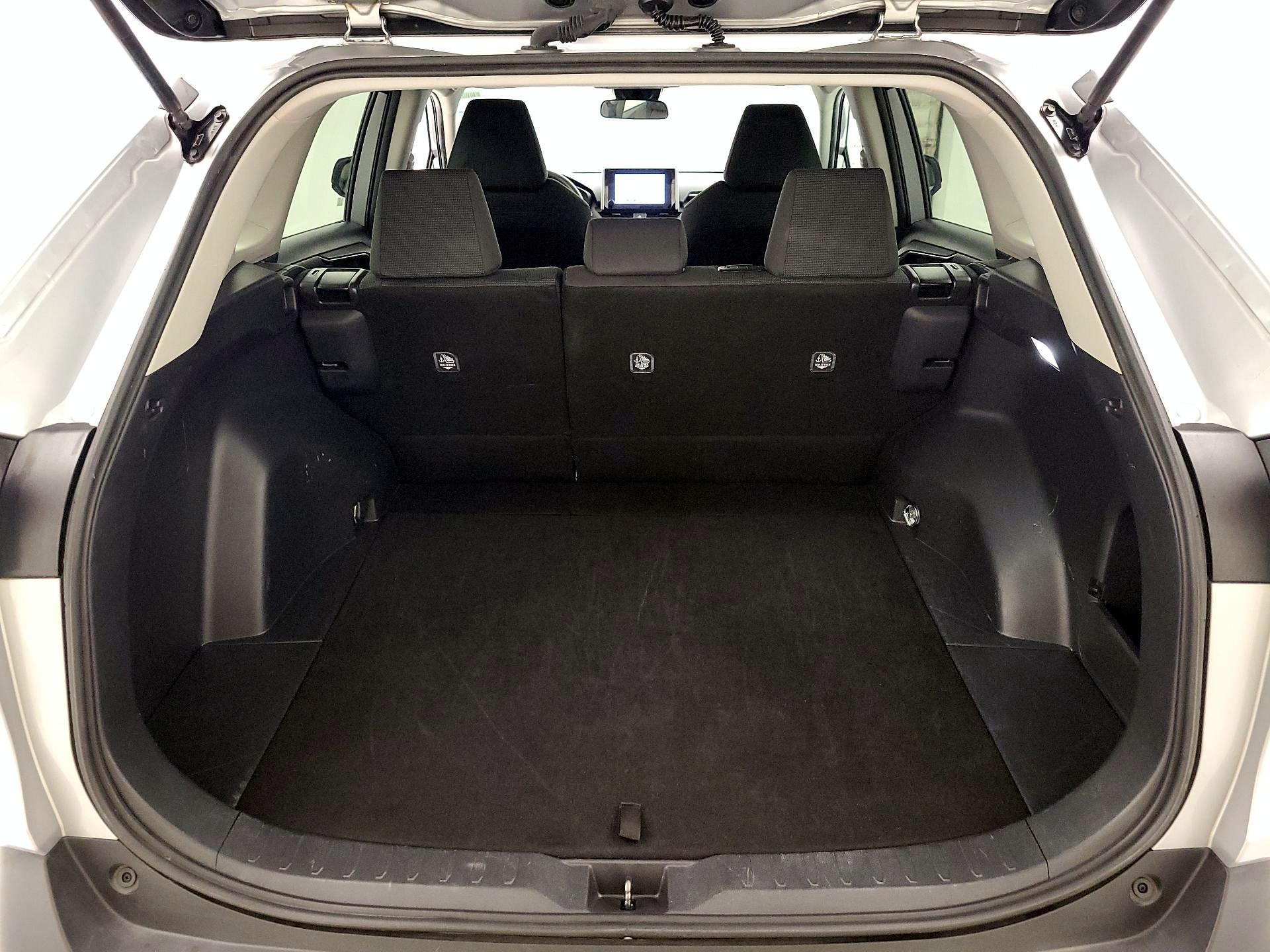 Thumbnail: 2024 Toyota RAV4 - 19