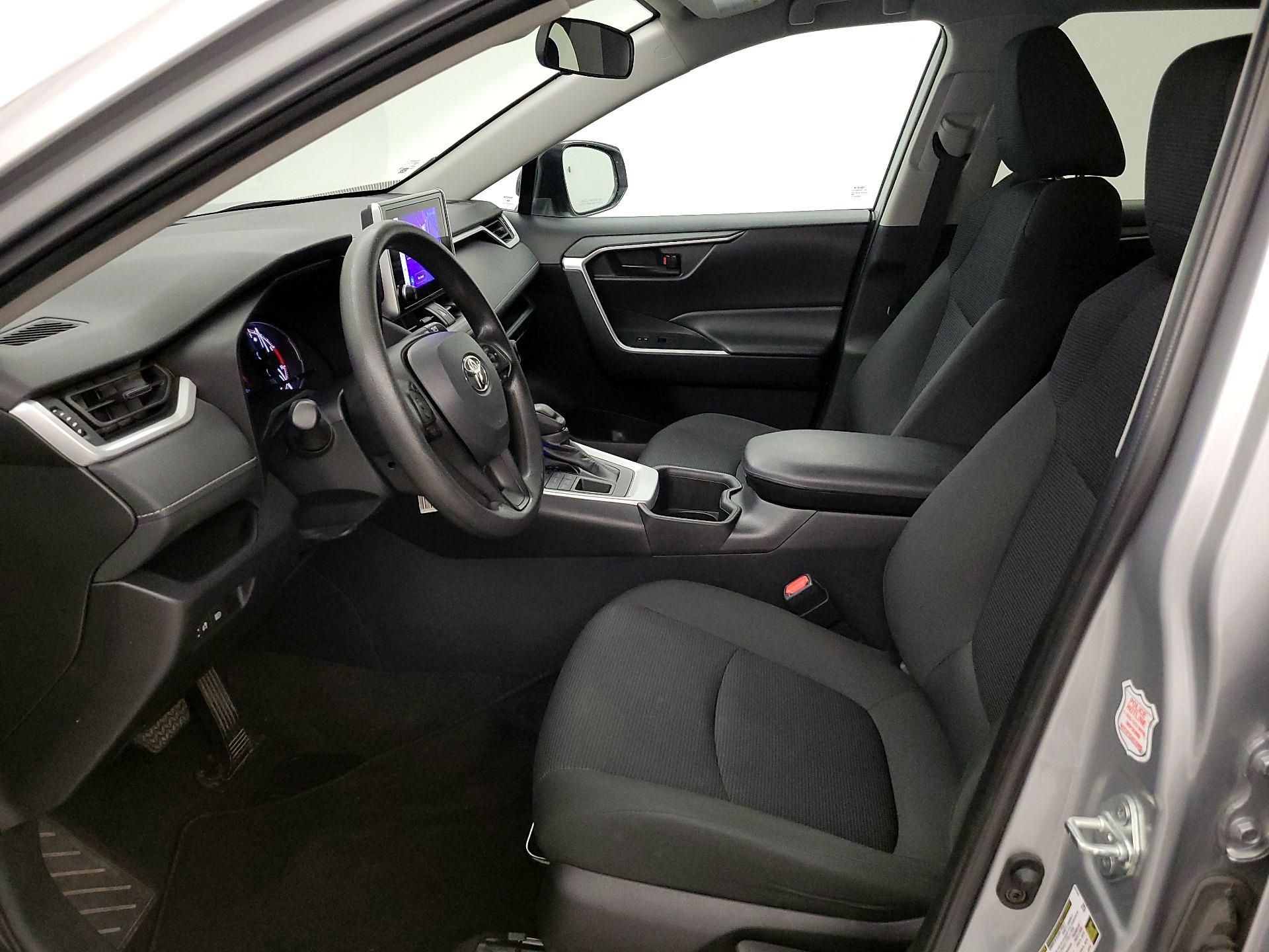 Thumbnail: 2024 Toyota RAV4 - 11