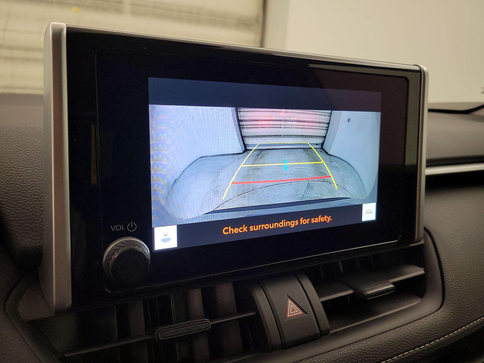 Thumbnail: 2024 Toyota RAV4 - 15