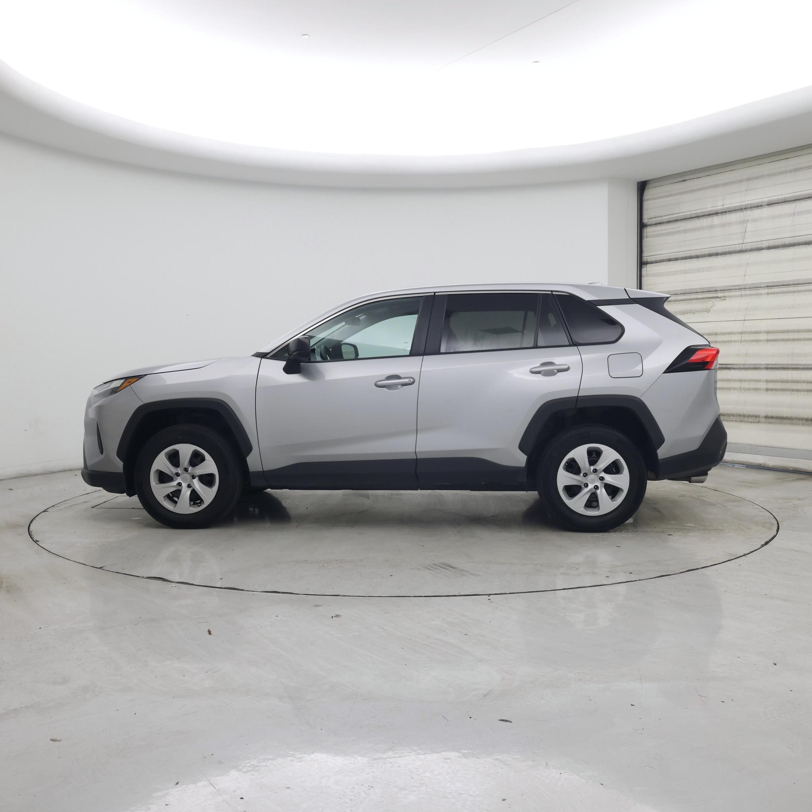 Thumbnail: 2024 Toyota RAV4 - 3