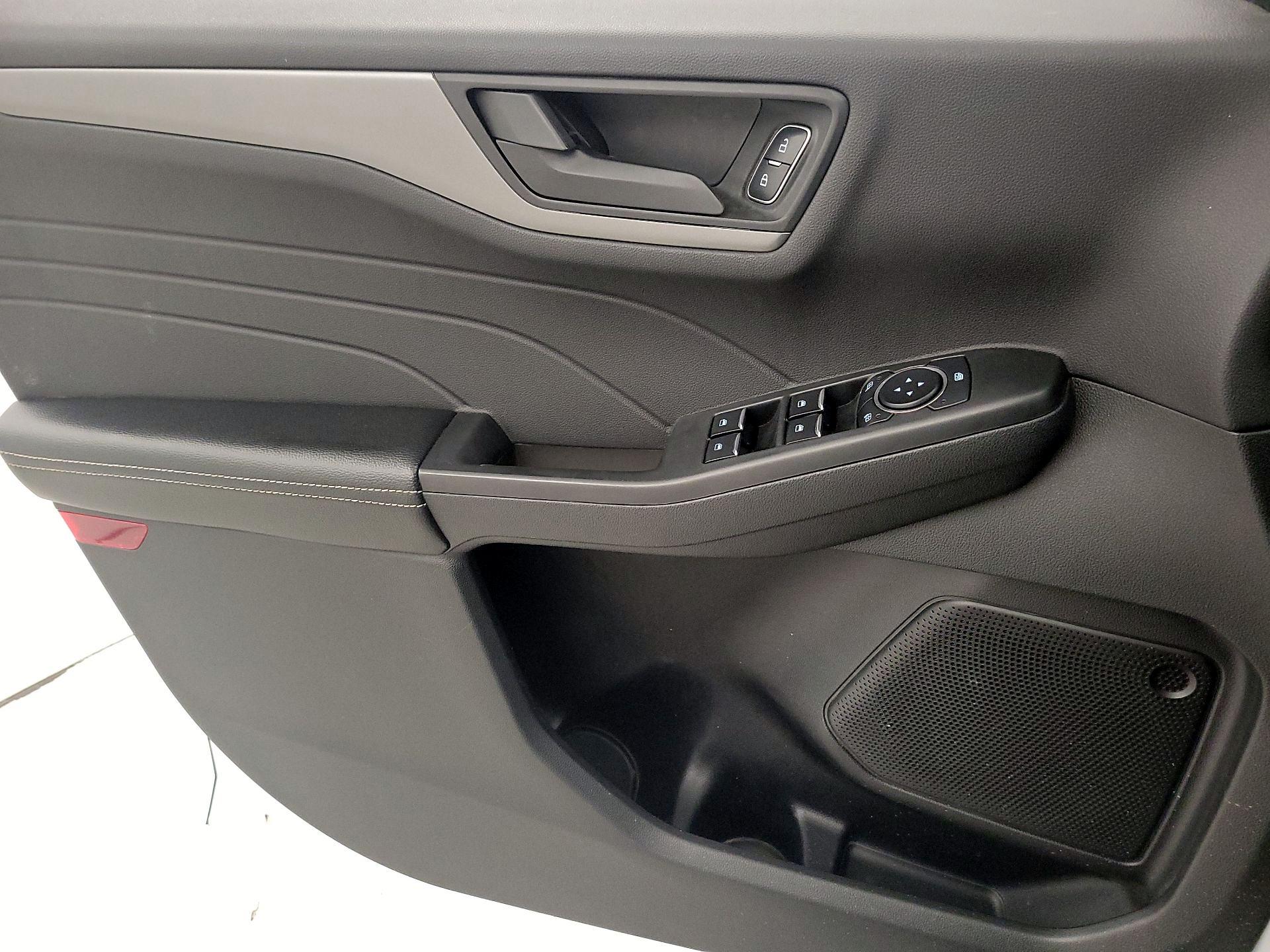 Thumbnail: 2025 Ford Escape - 12