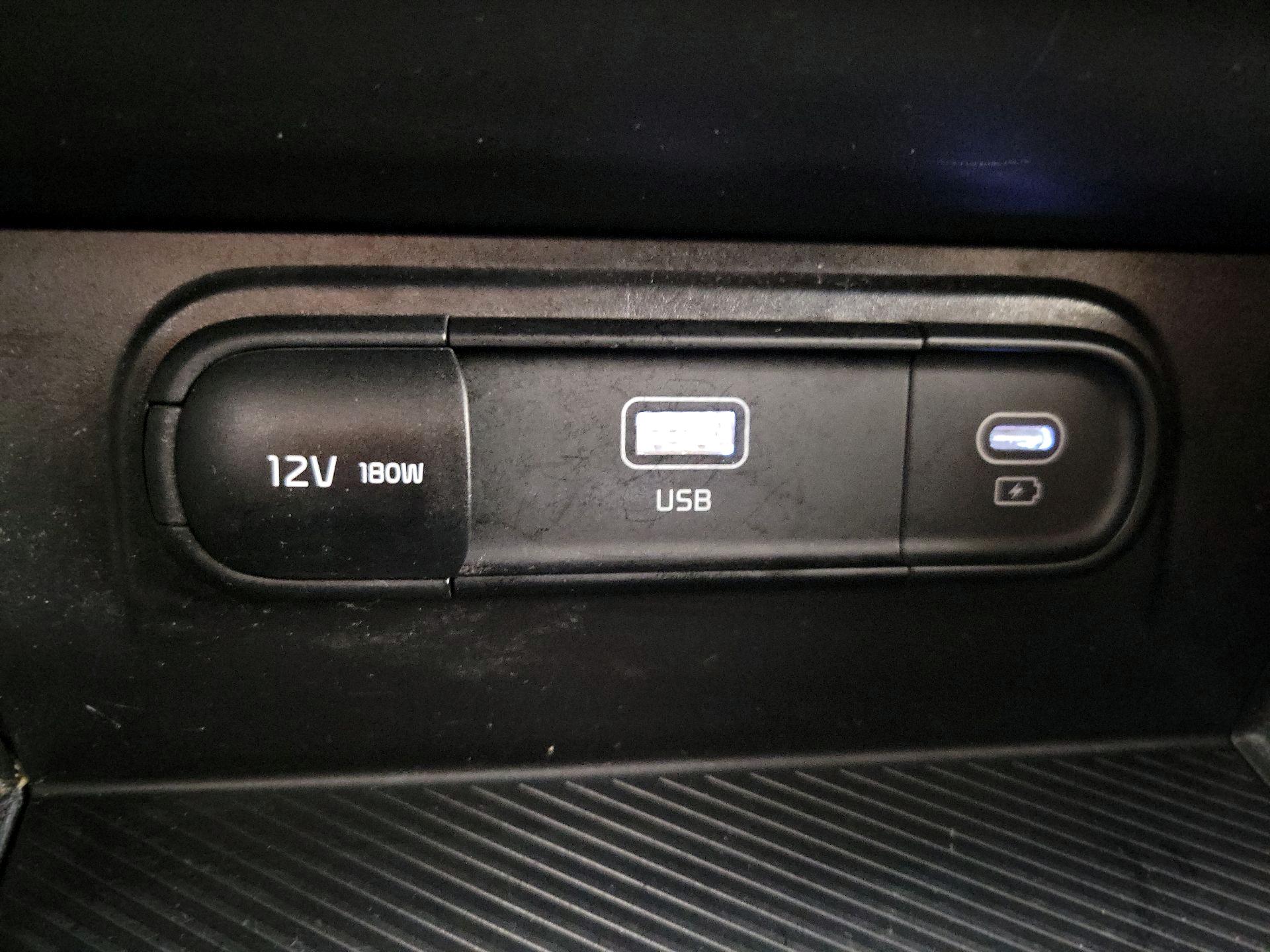 Thumbnail: 2024 Kia Sportage - 18