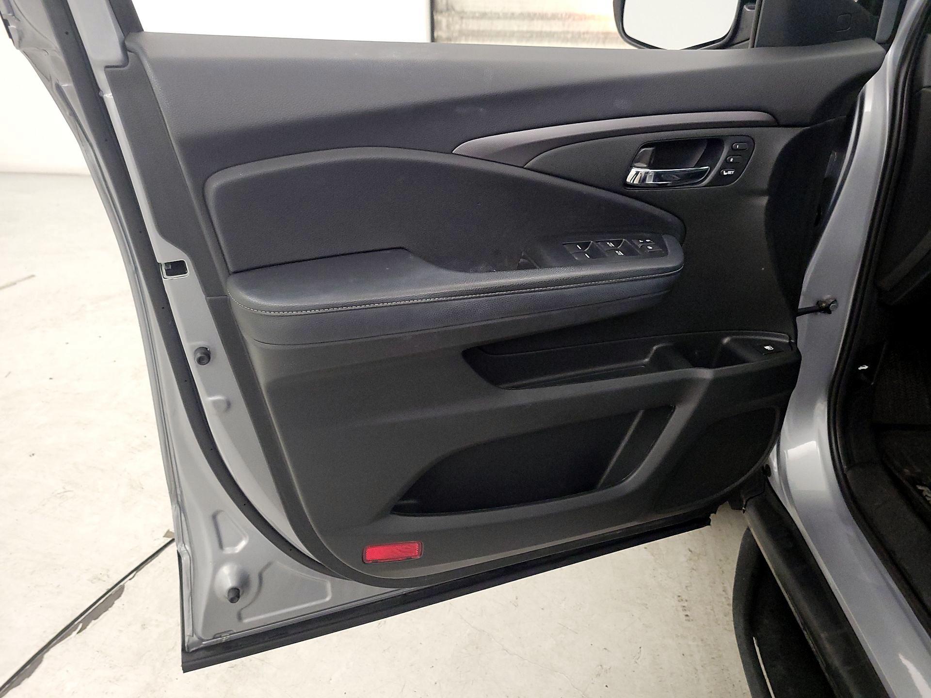 Thumbnail: 2023 Honda Ridgeline - 12