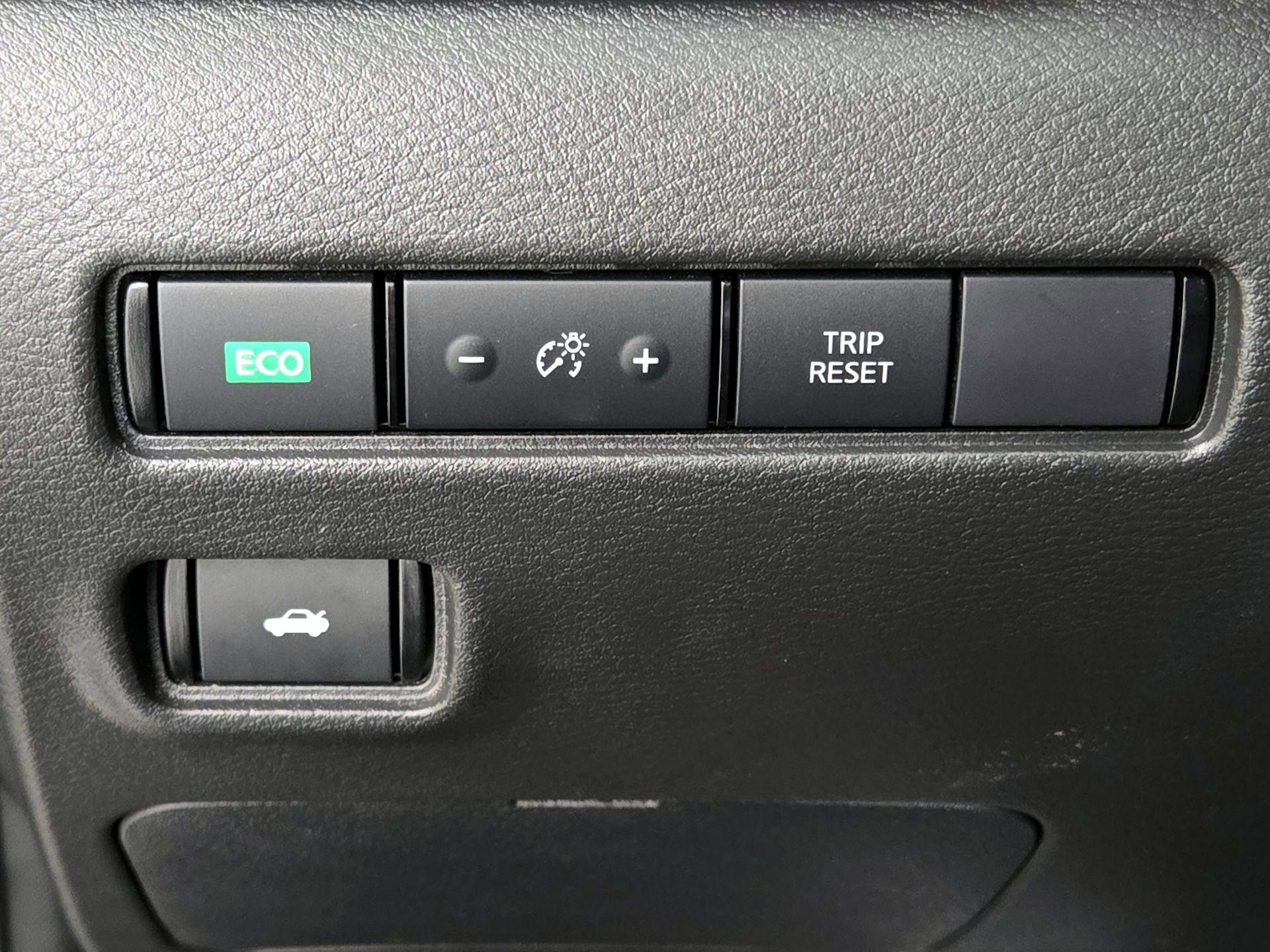 Thumbnail: 2024 Nissan Sentra - 13