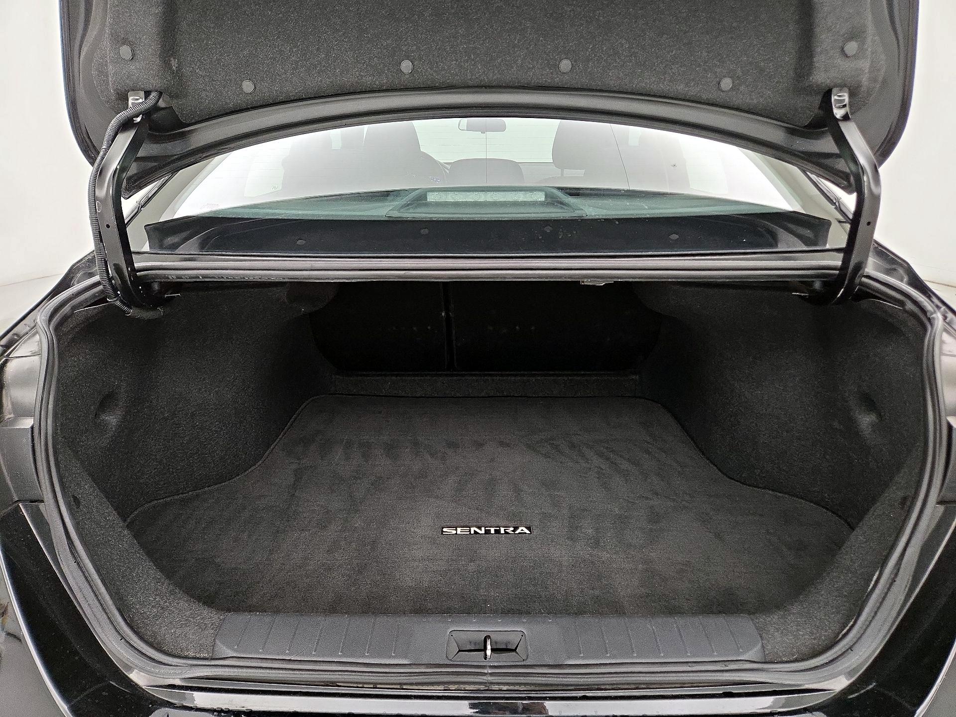 Thumbnail: 2024 Nissan Sentra - 20