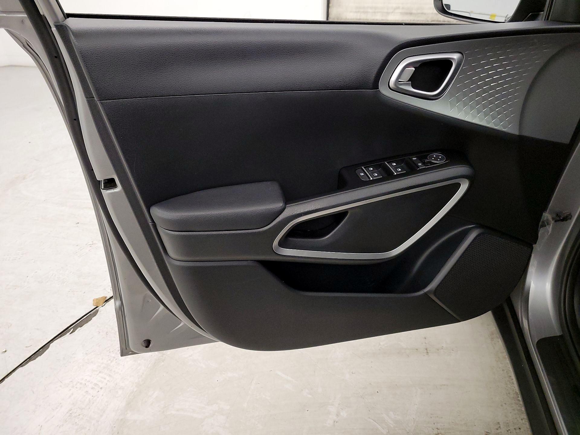 Thumbnail: 2024 Kia Soul - 12