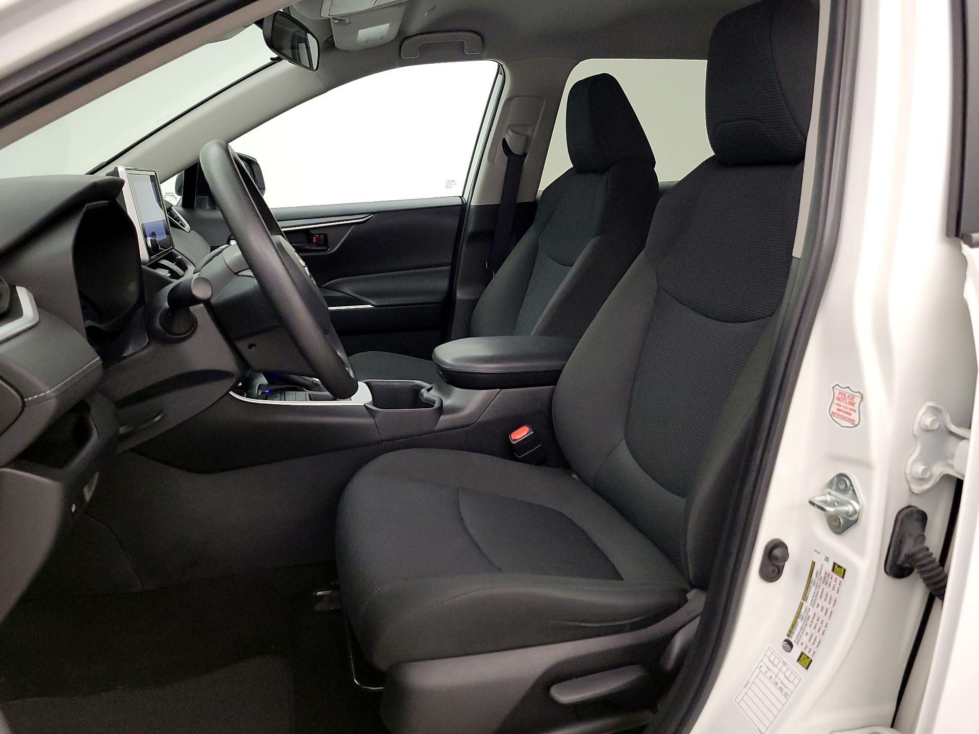 Thumbnail: 2024 Toyota RAV4 - 11