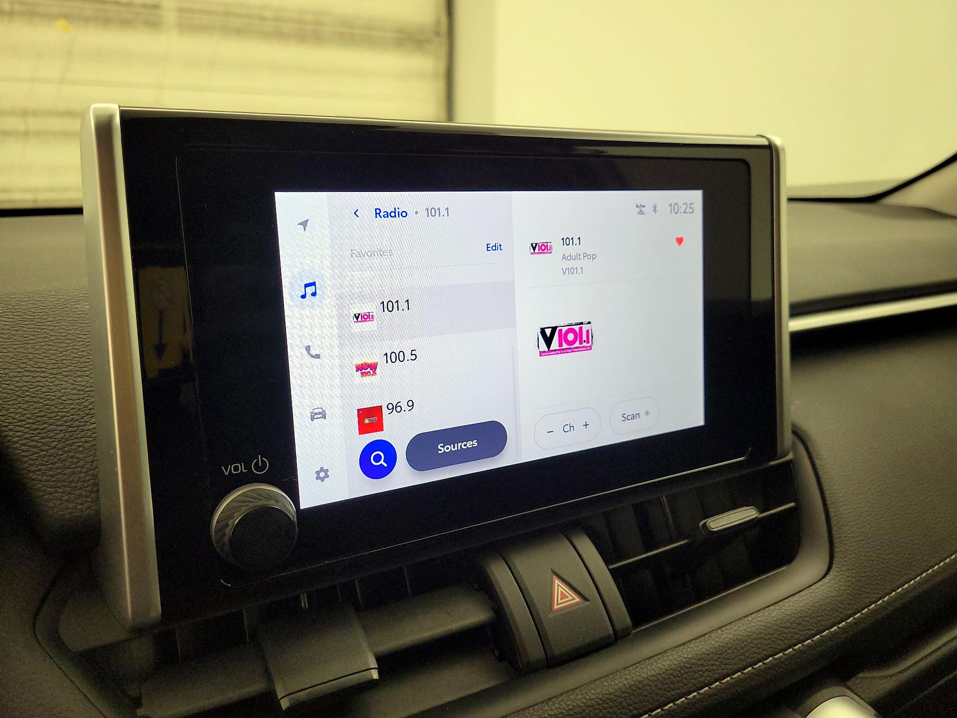 Thumbnail: 2024 Toyota RAV4 - 14