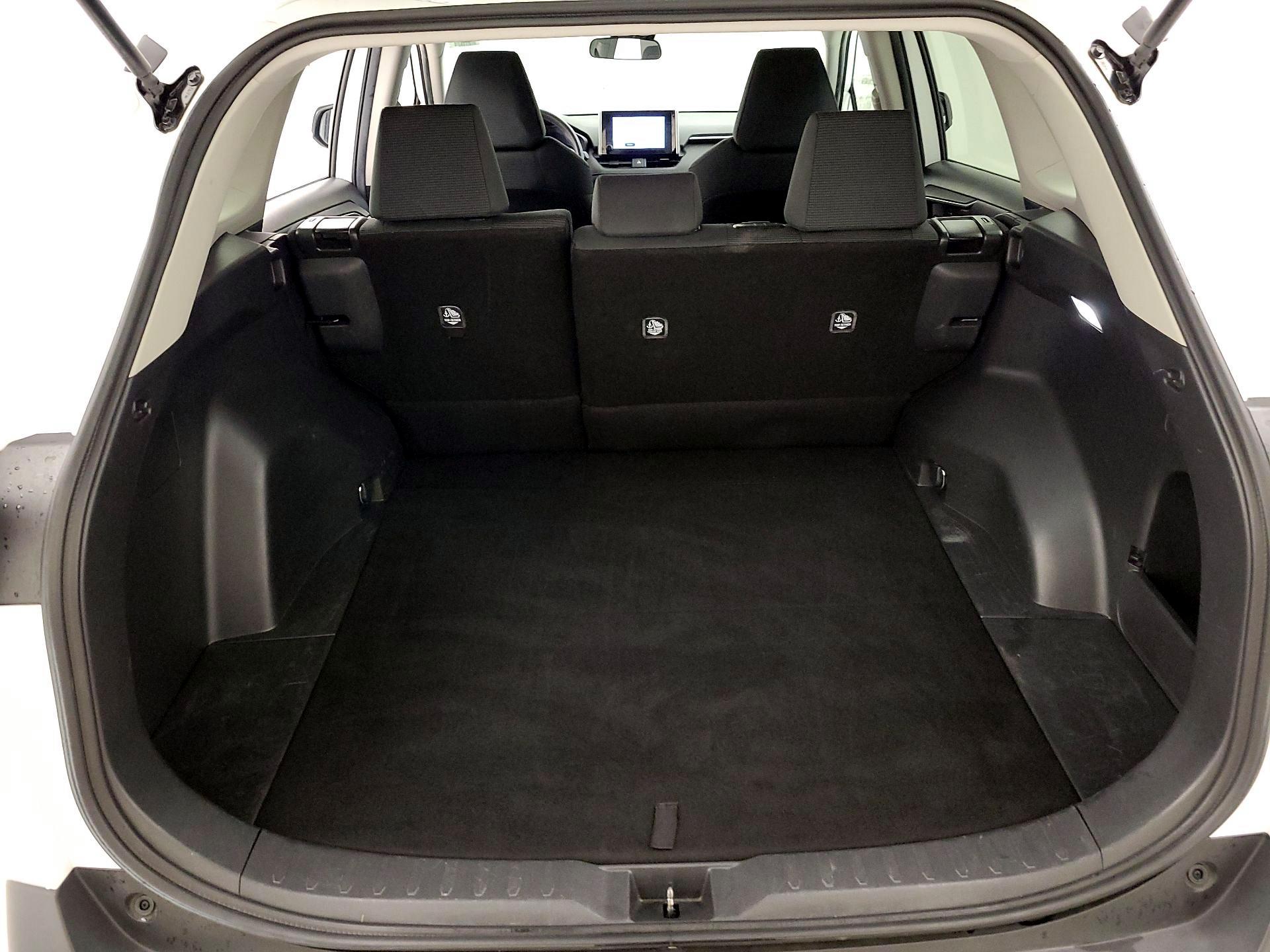 Thumbnail: 2024 Toyota RAV4 - 18