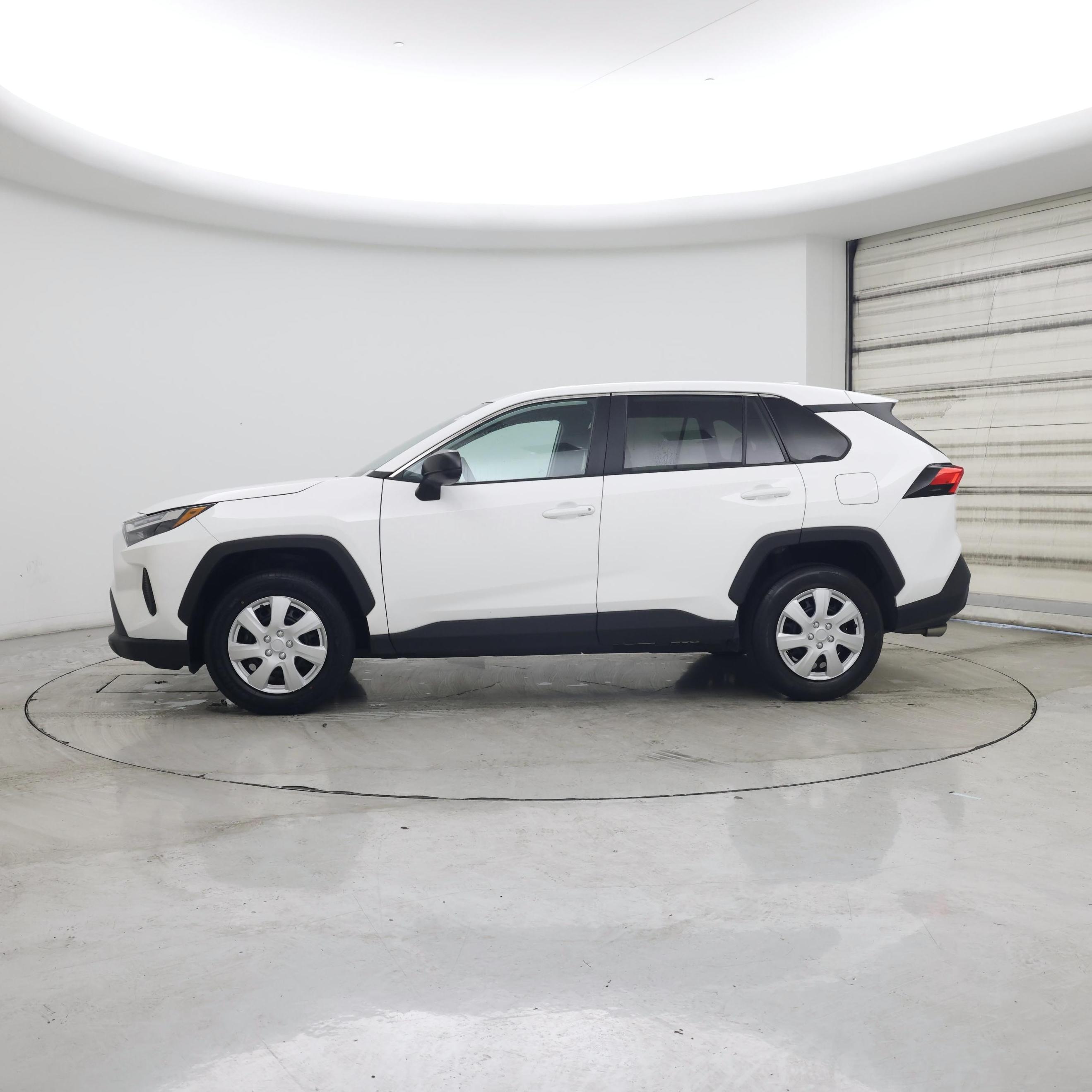 Thumbnail: 2024 Toyota RAV4 - 3